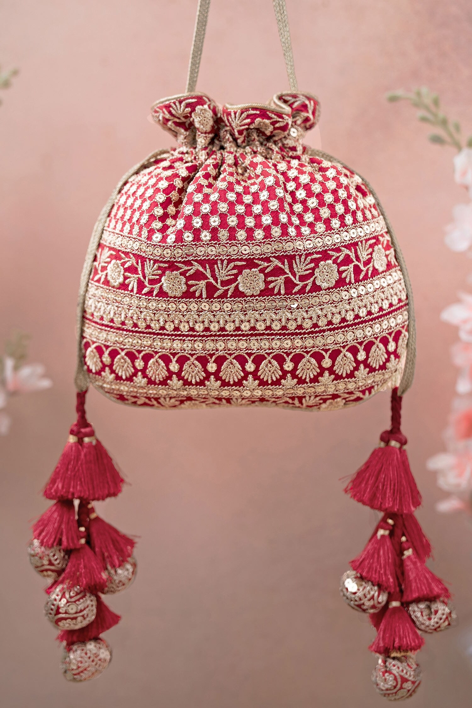 Buy Amyra Resham Sequin Embroidered Potli Bag Online | Aza Fashions