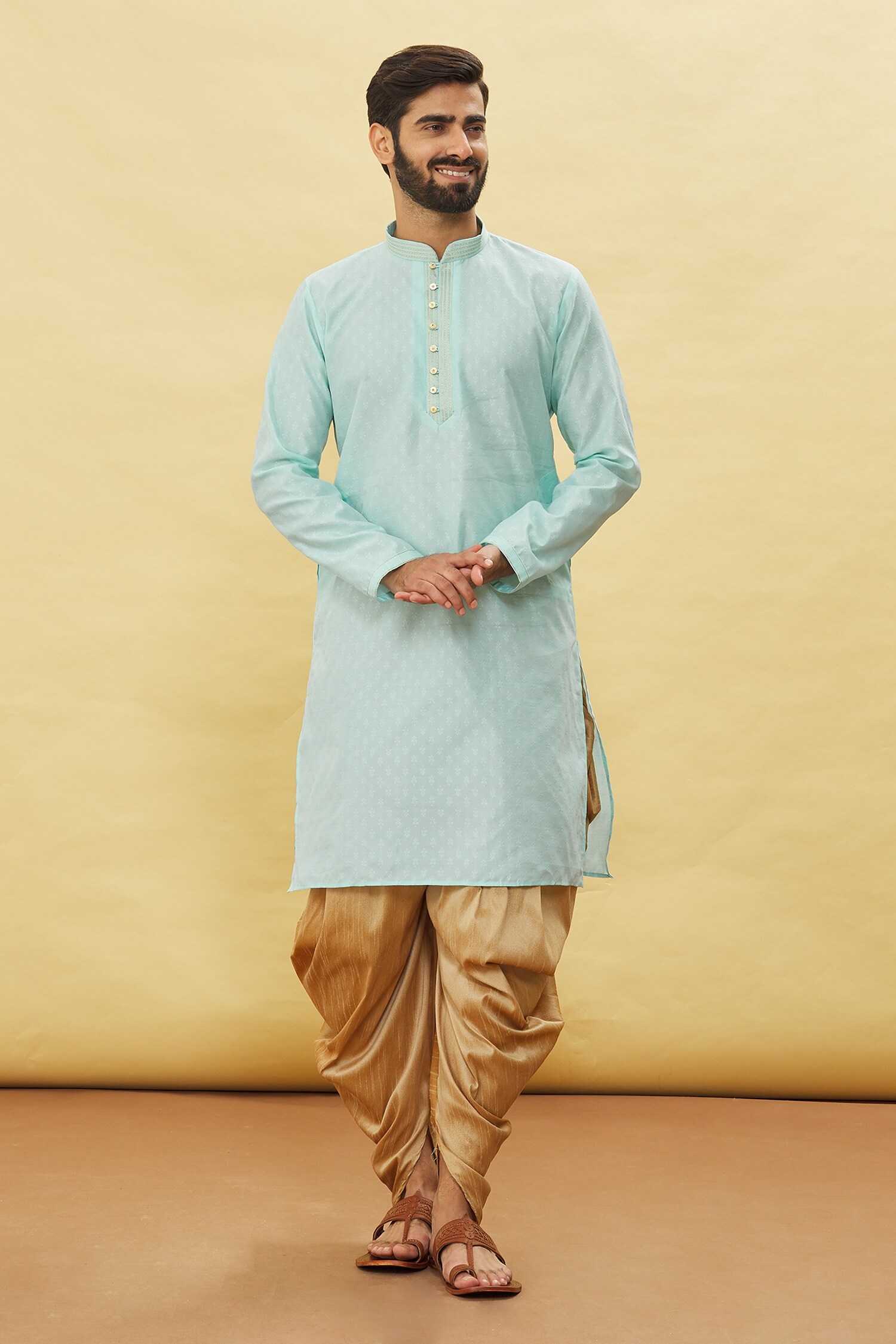 Buy Nazaakat by Samara Singh Blue Silk Bloom Pattern Full Sleeve Kurta