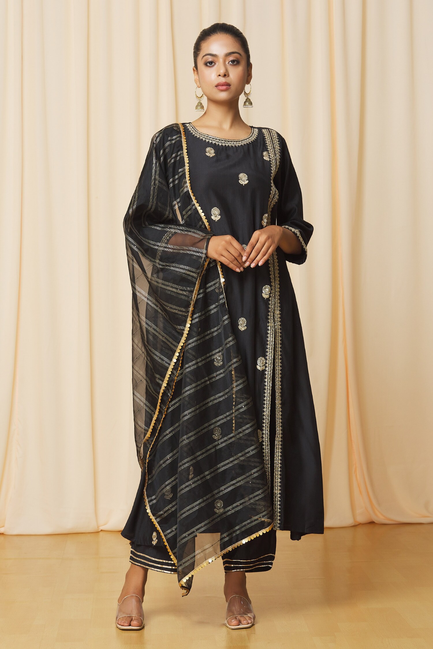 Buy Khwaab by Sanjana Lakhani Black Sequin Embroidered Kurta Set Online ...