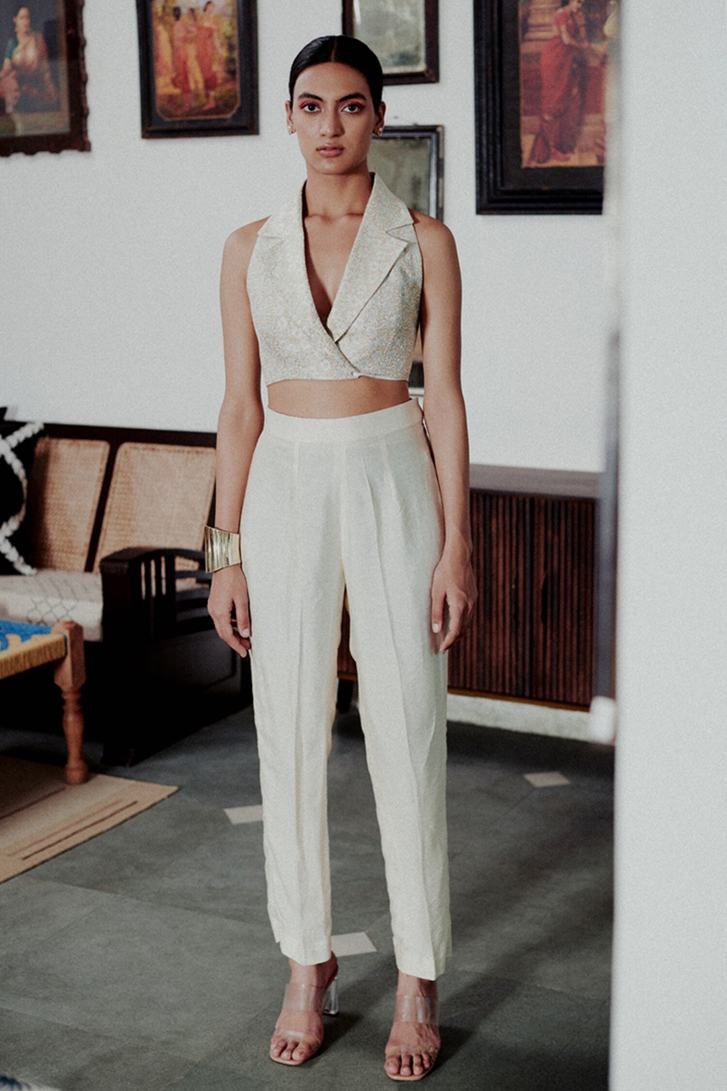 GG by Asha Gautam White Brocade Handwoven Crop Corset Jacket And Pant Set