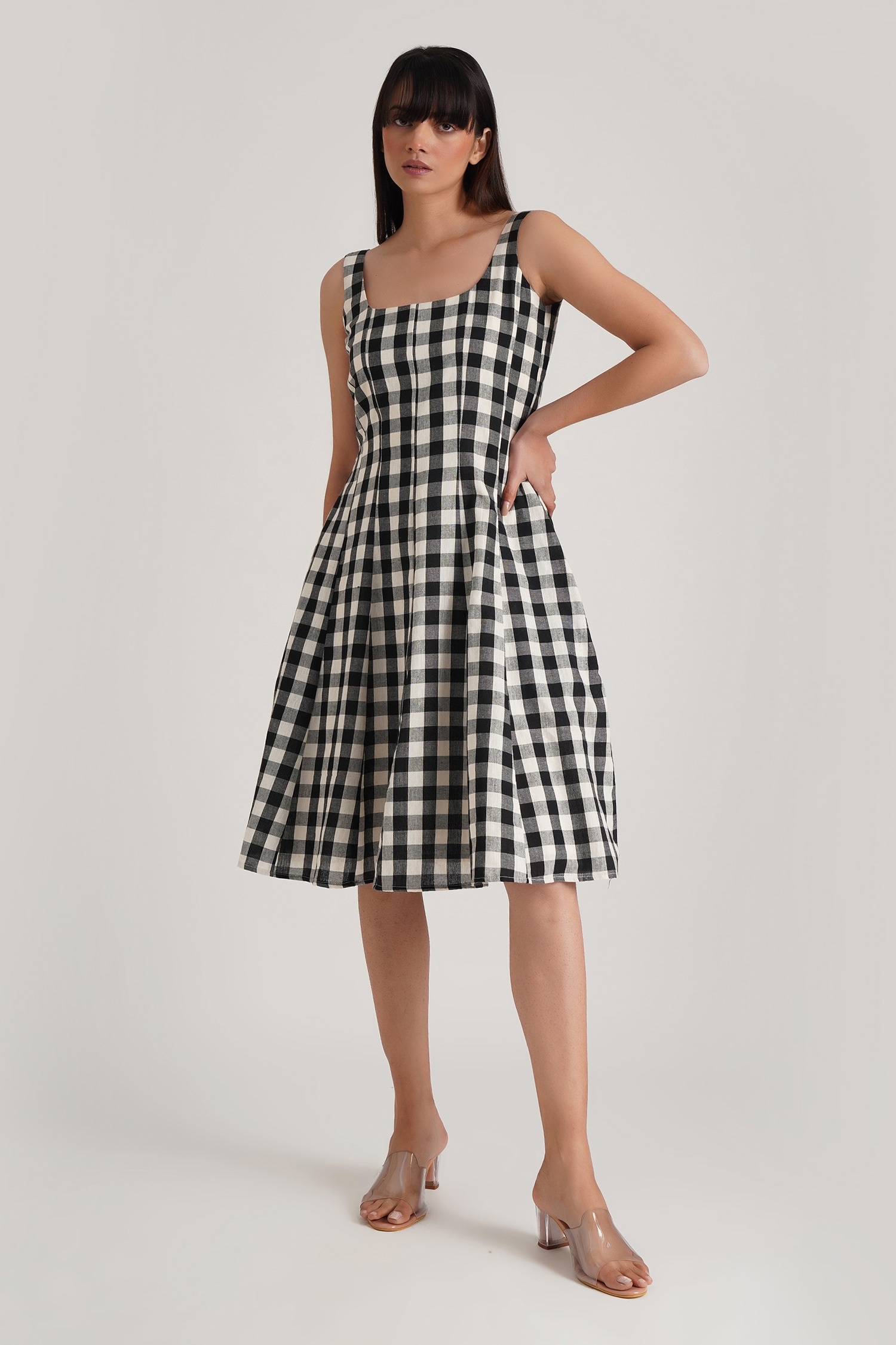 Buy Indigo Dreams Black Lavinia Checkered Pattern Jamdani Dress Online ...
