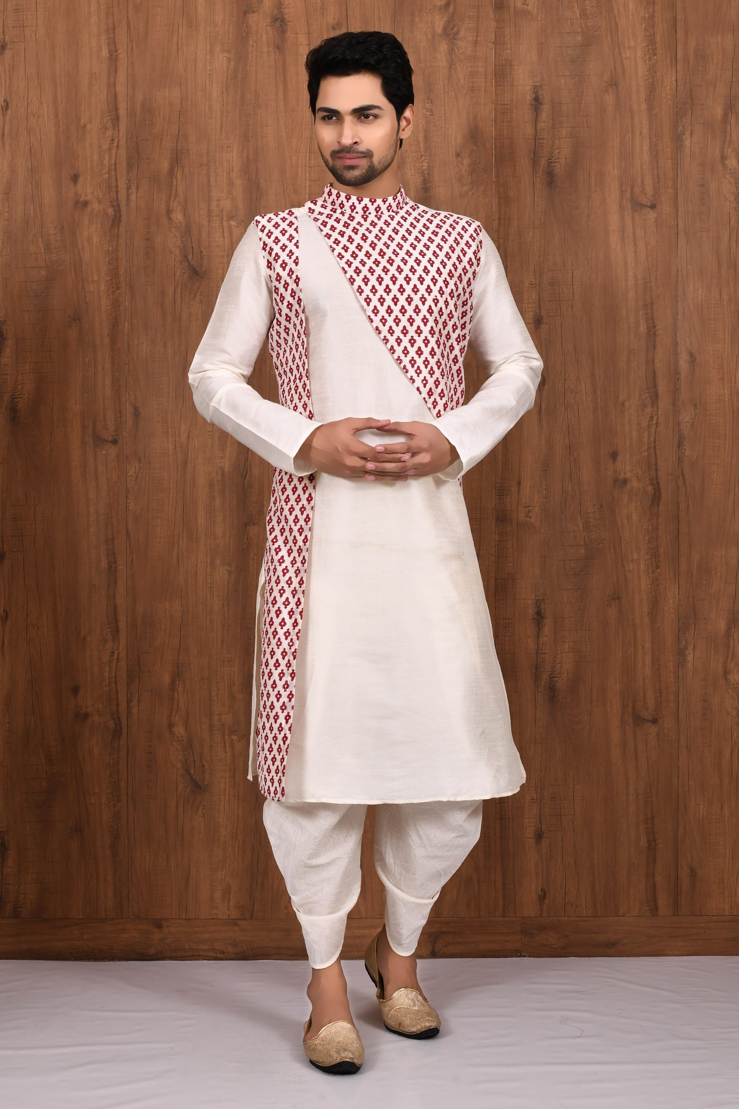 Beautiful Jacket style kurti with beautiful embellishments. | Kurti designs  party wear, Simple kurti designs, Stylish dresses