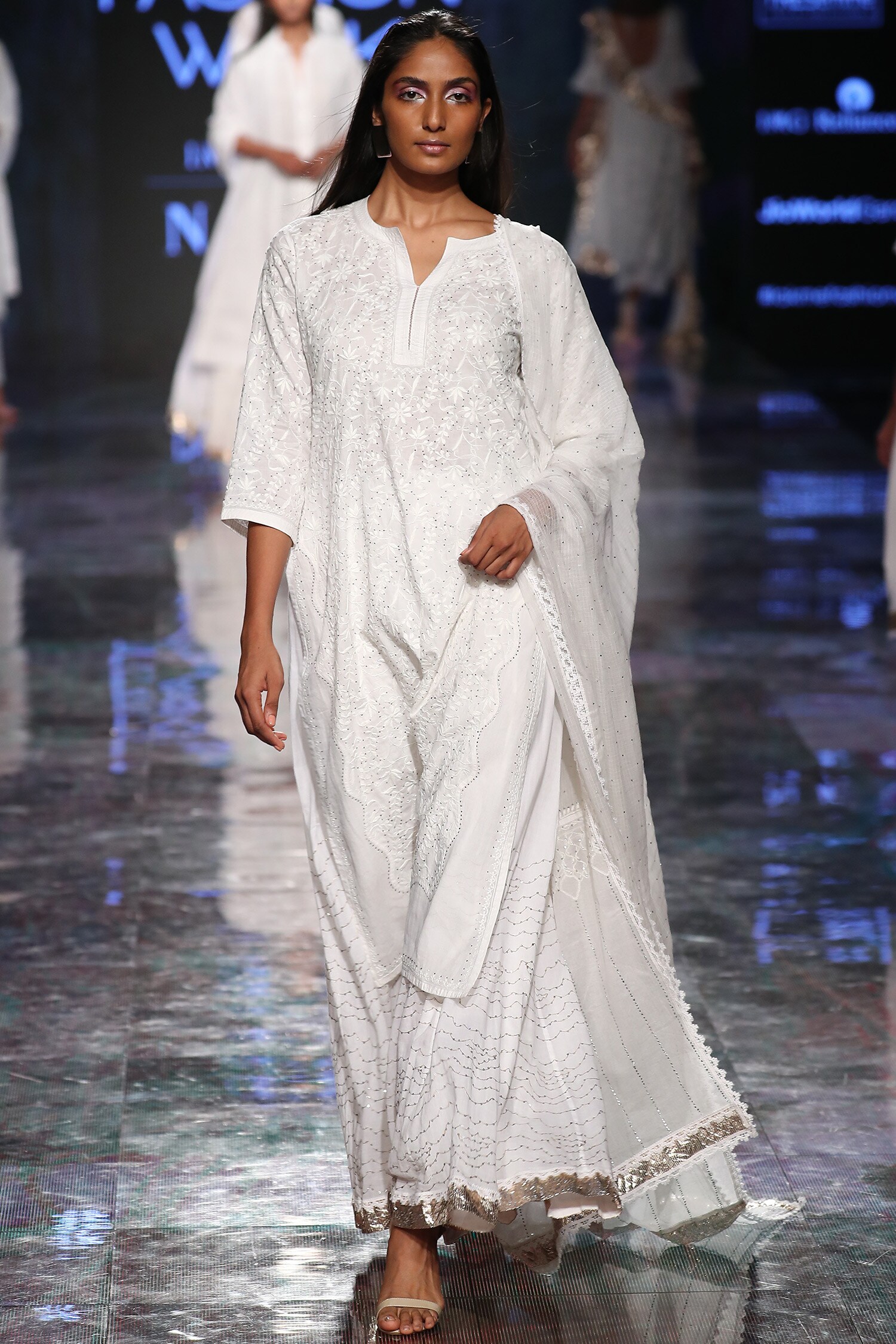 House of Kotwara White Lawn Cotton Chikan Kamdani Kurta Palazzo Set