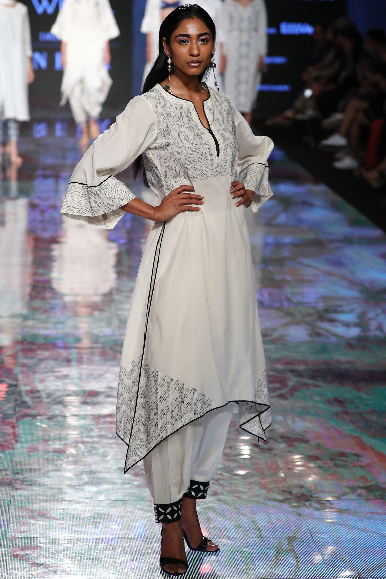 House of Kotwara White Cambric Chikankari Kurta Set
