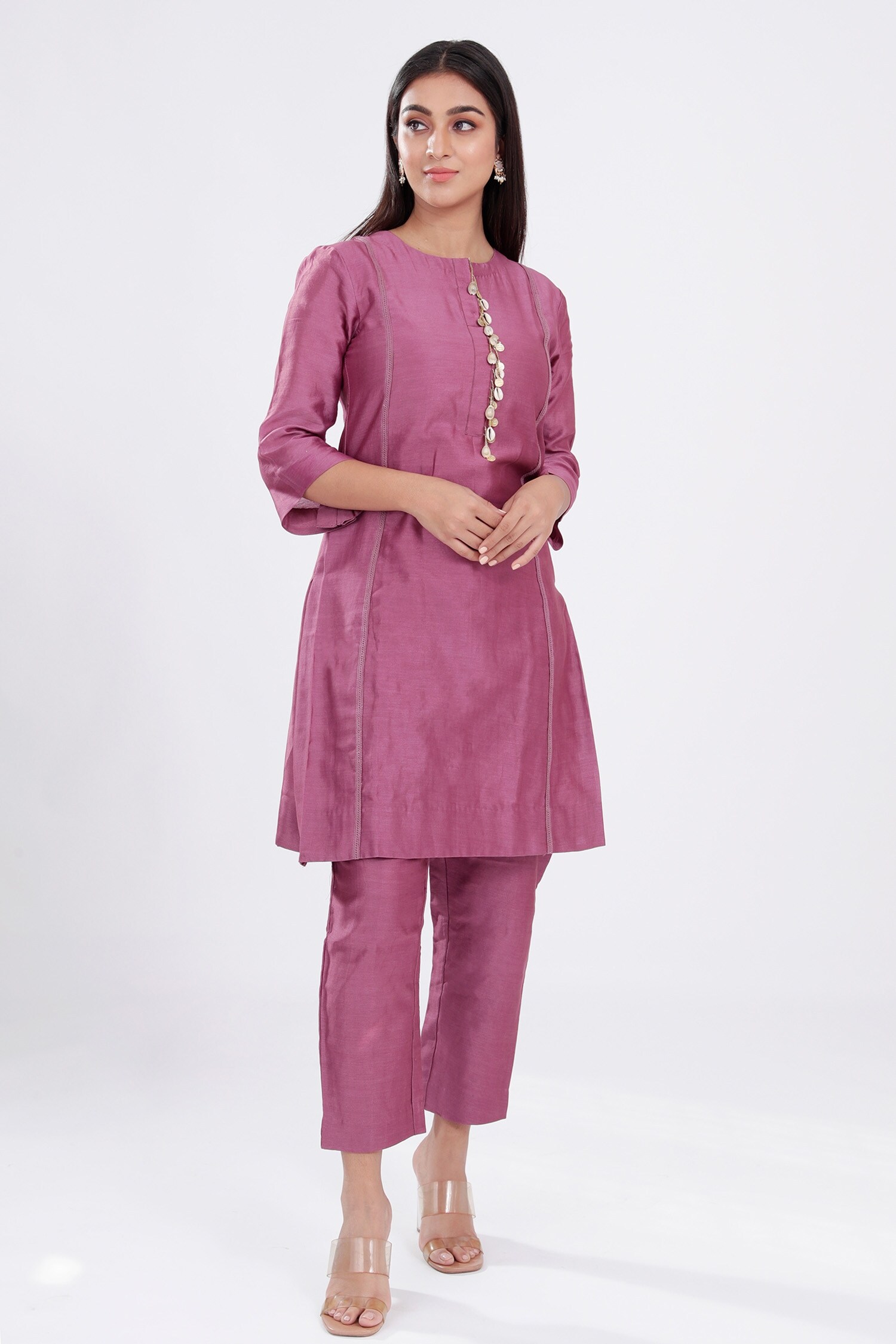 Komal Shah Purple Chanderi Kurta And Pant Set