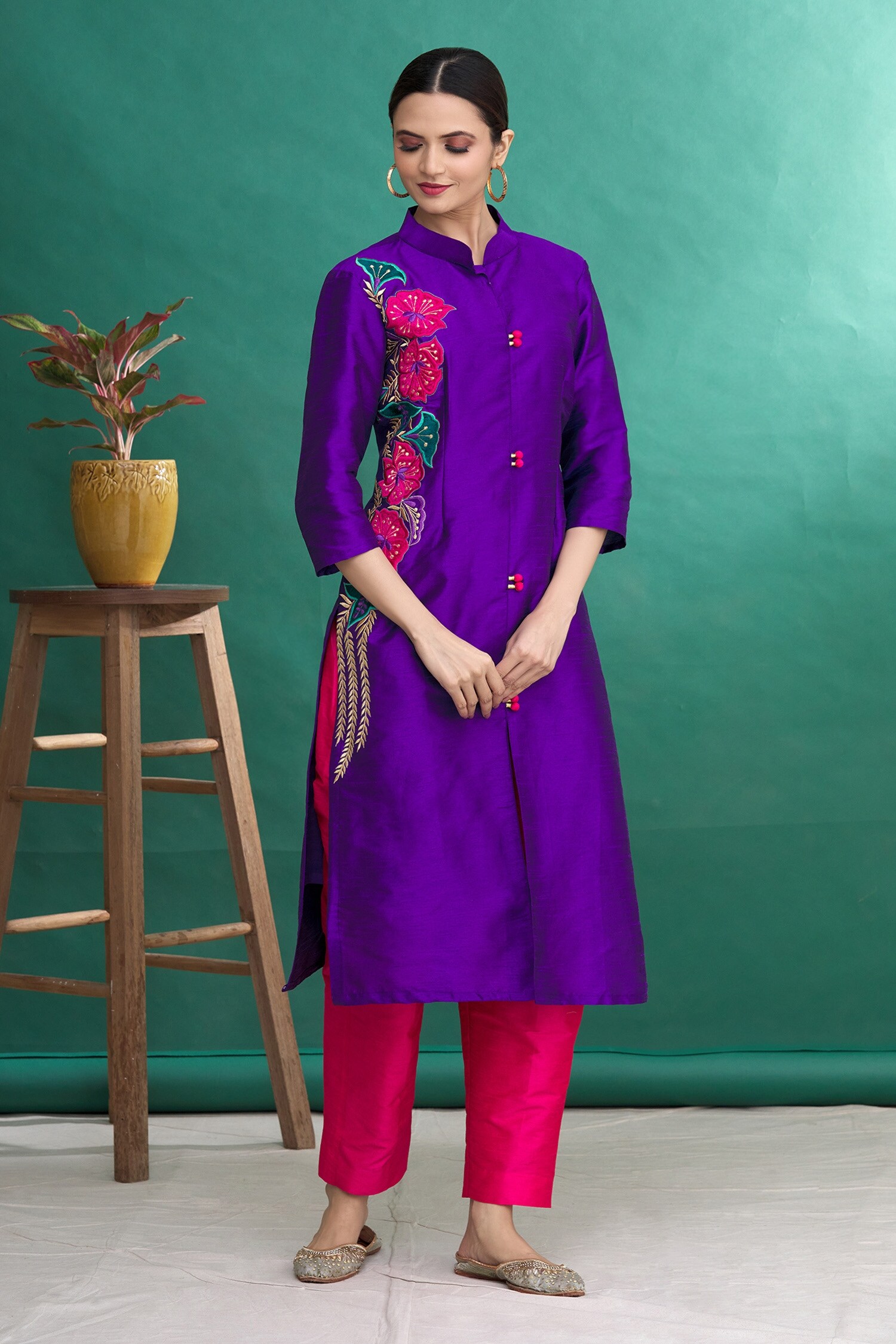 Buy Samyukta Singhania Purple Dupion Silk Placement Embroidered Kurta