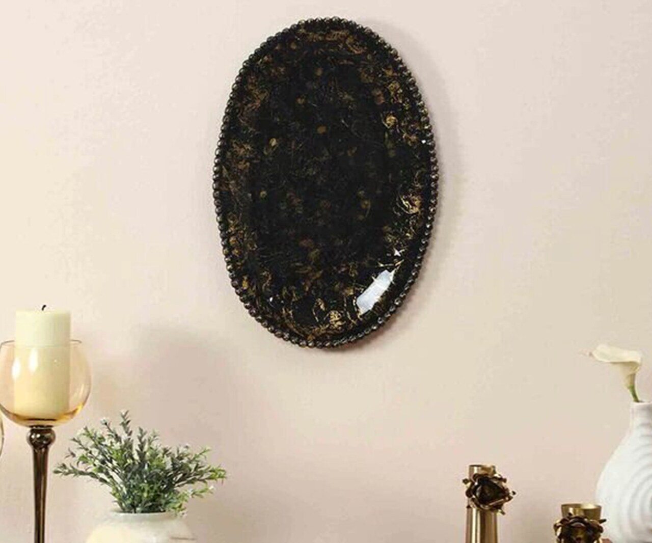 Cocovey Homes Aluminium Oval Shaped Wall Art (Set of 2)