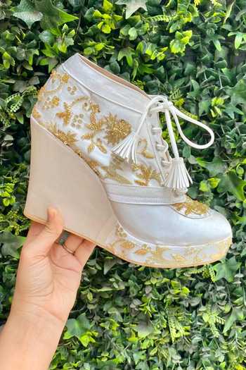 White with Pink flowers embroidered Sneaker Wedges | Tiesta main image 1