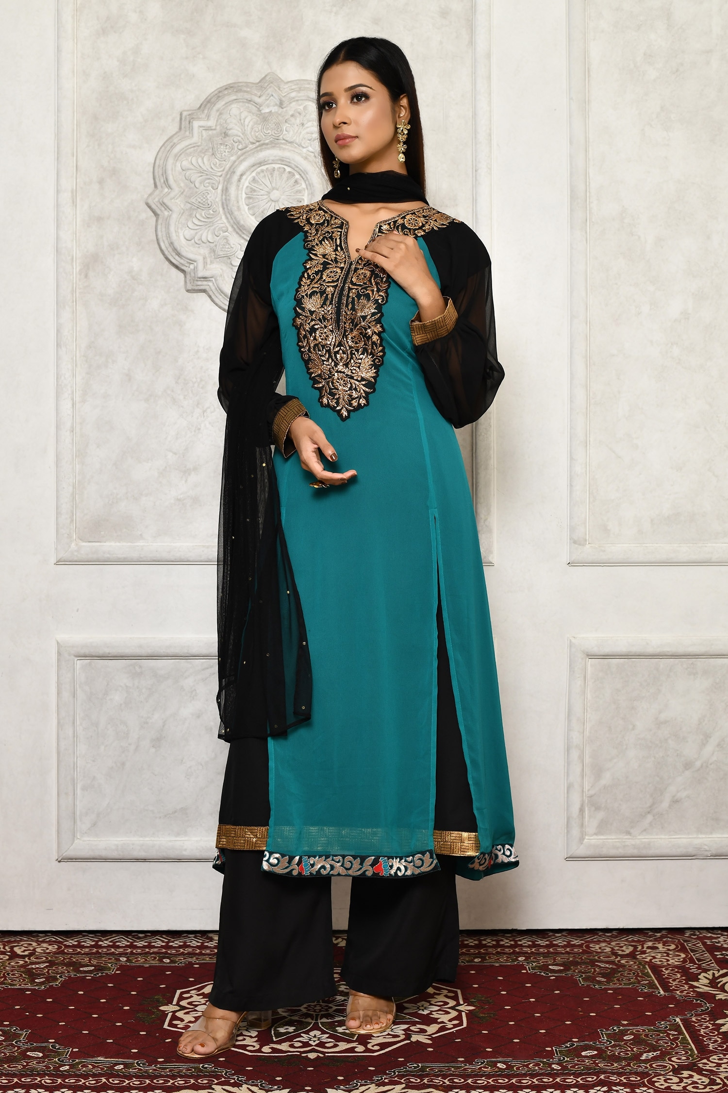 Buy Aryavir Malhotra Green Floral Embroidered Kurta Palazzo Set Online