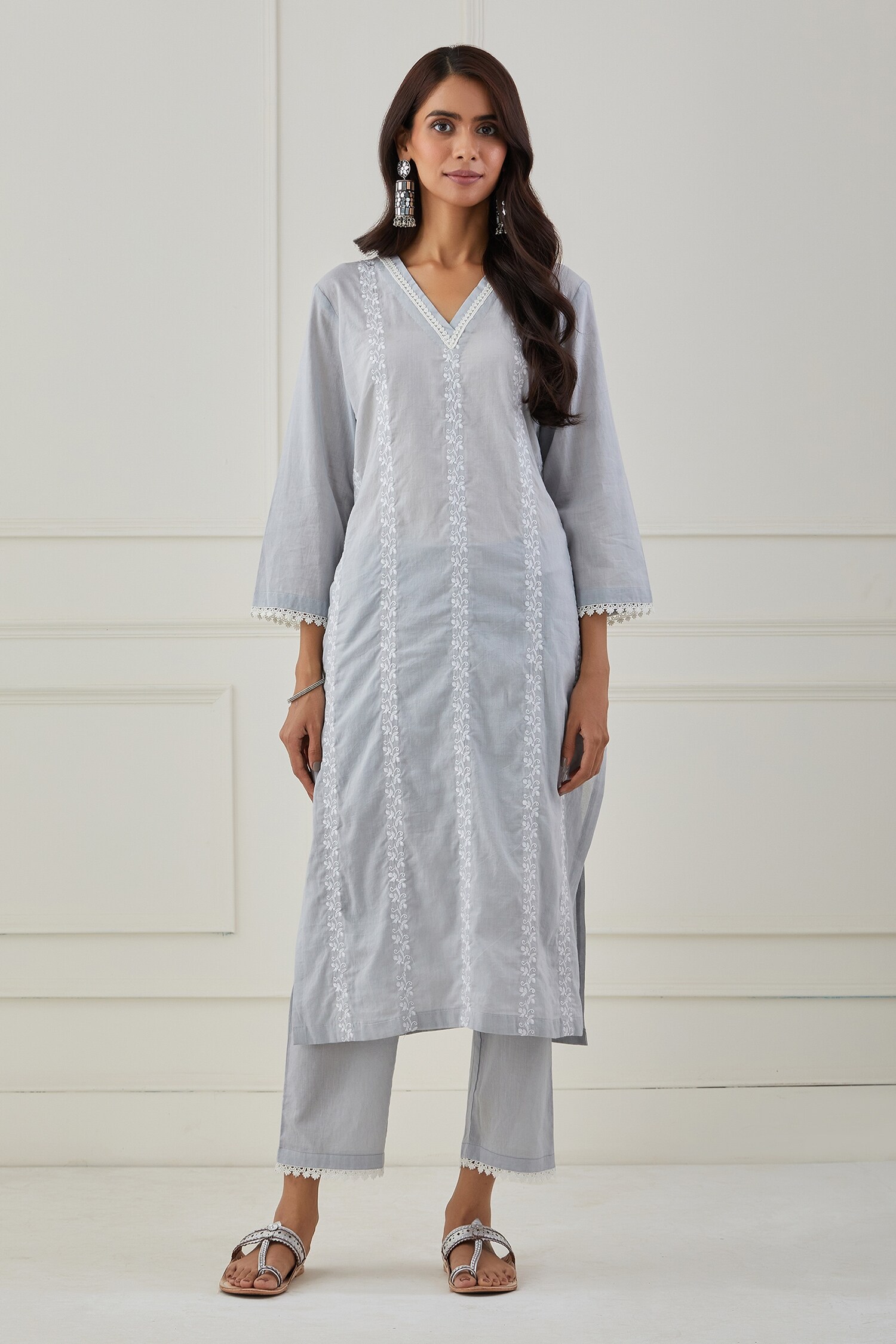 Priya Chaudhary Grey Cotton Straight Fit Embroidered Kurta