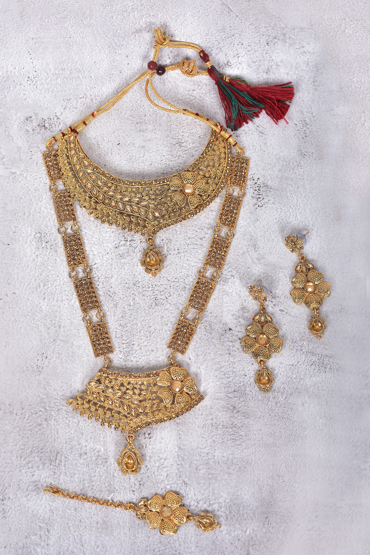 Buy Samyukta Singhania Stone Embellished Necklace Jewellery Set Online ...