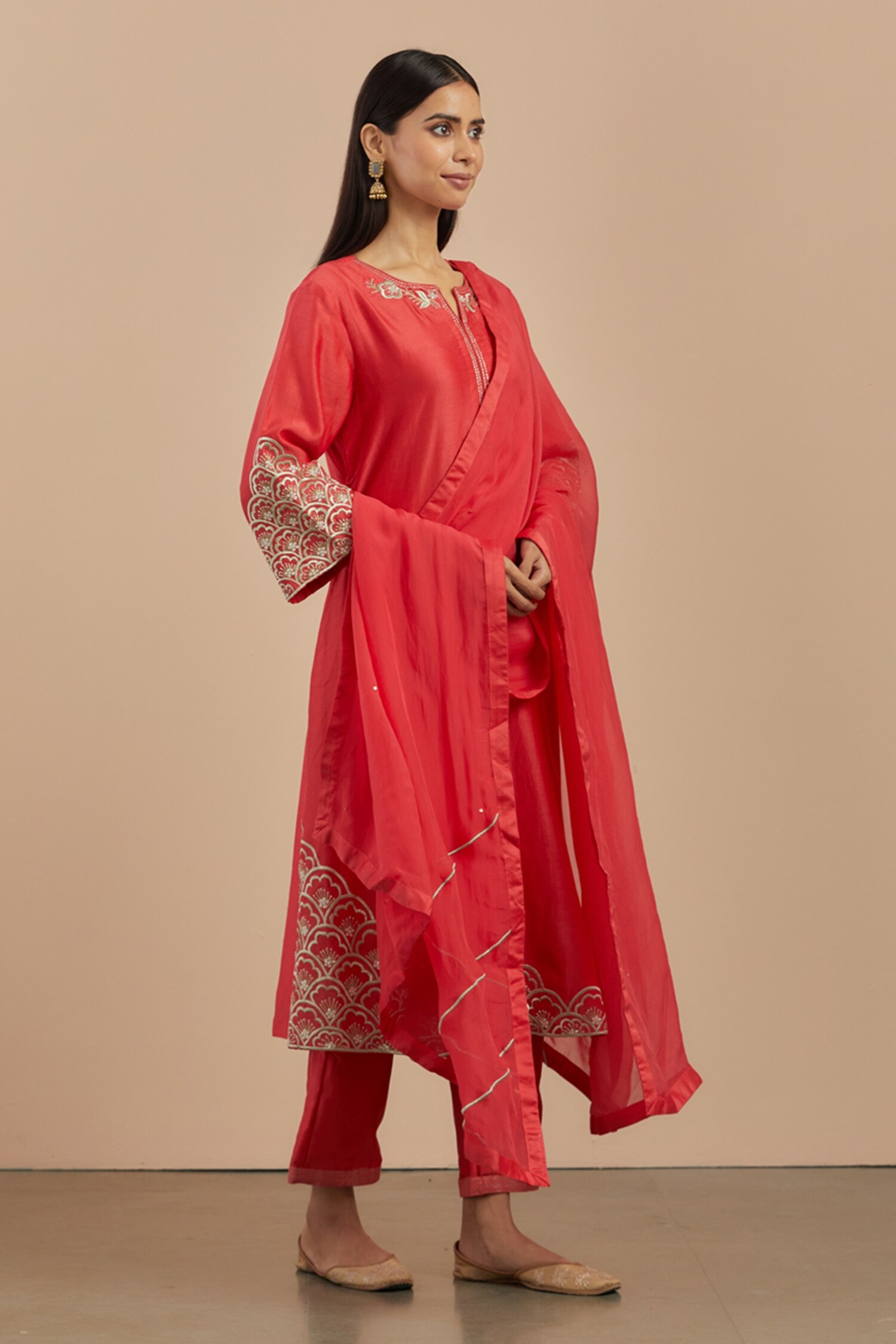 Priya Chaudhary Red Chanderi Silk Kurta Set