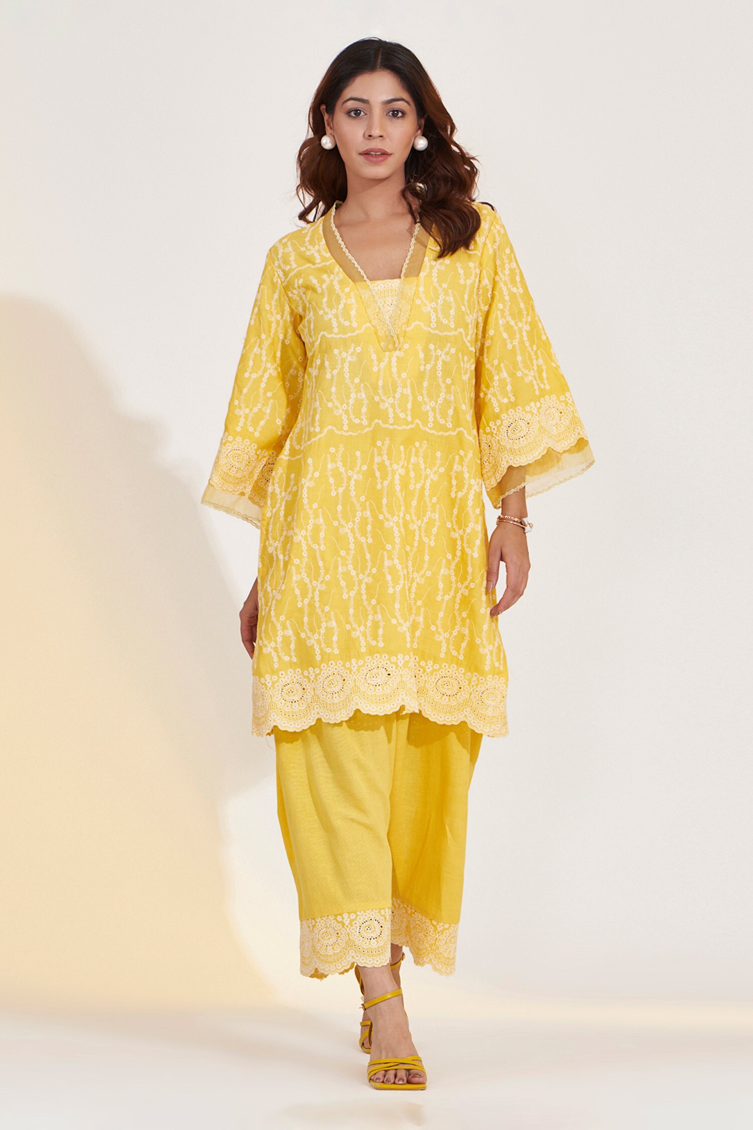 Buy Glittire by Sakshi Verma Yellow Cotton Linen Embroidered Kurta And