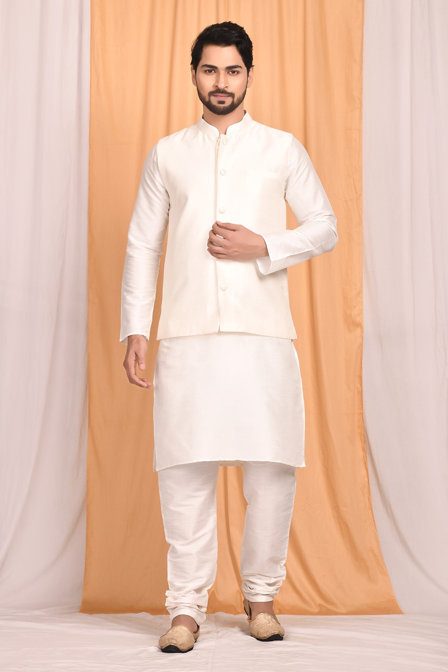 Buy Aryavir Malhotra White Dupion Silk Bundi And Full Sleeve Kurta Set