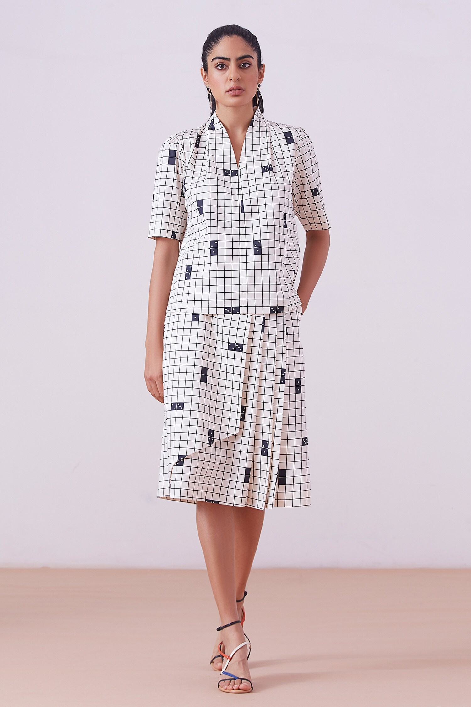 The Summer House Cream Organic Cotton With Sateen Smooth Finish Lumas Domino Print Top