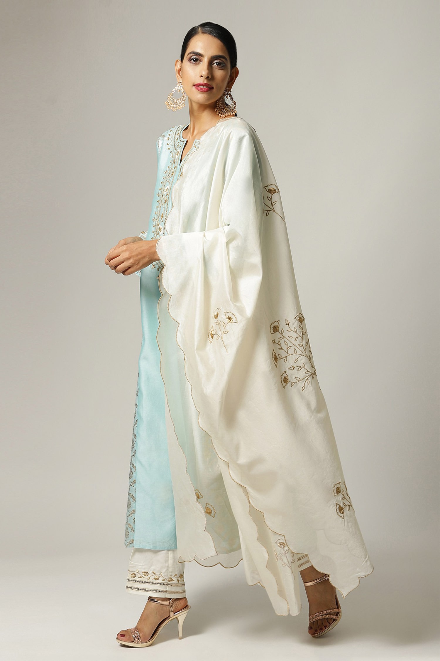 Buy Anantaa by Roohi White Embroidered Silk Chanderi Dupatta Online ...
