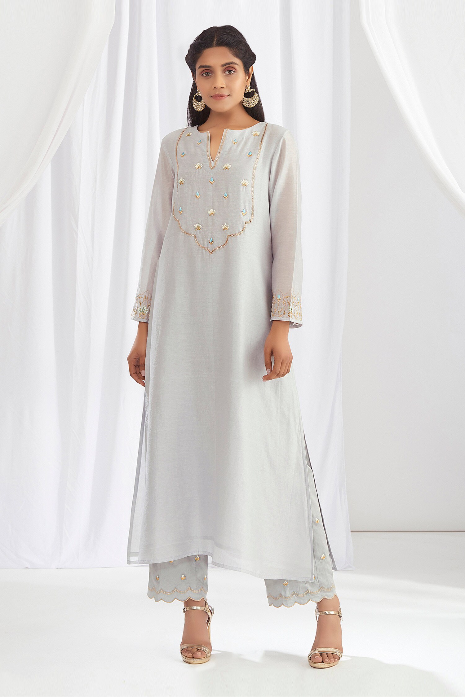 Anantaa by Roohi Grey Embroidered Silk Chanderi Kurta