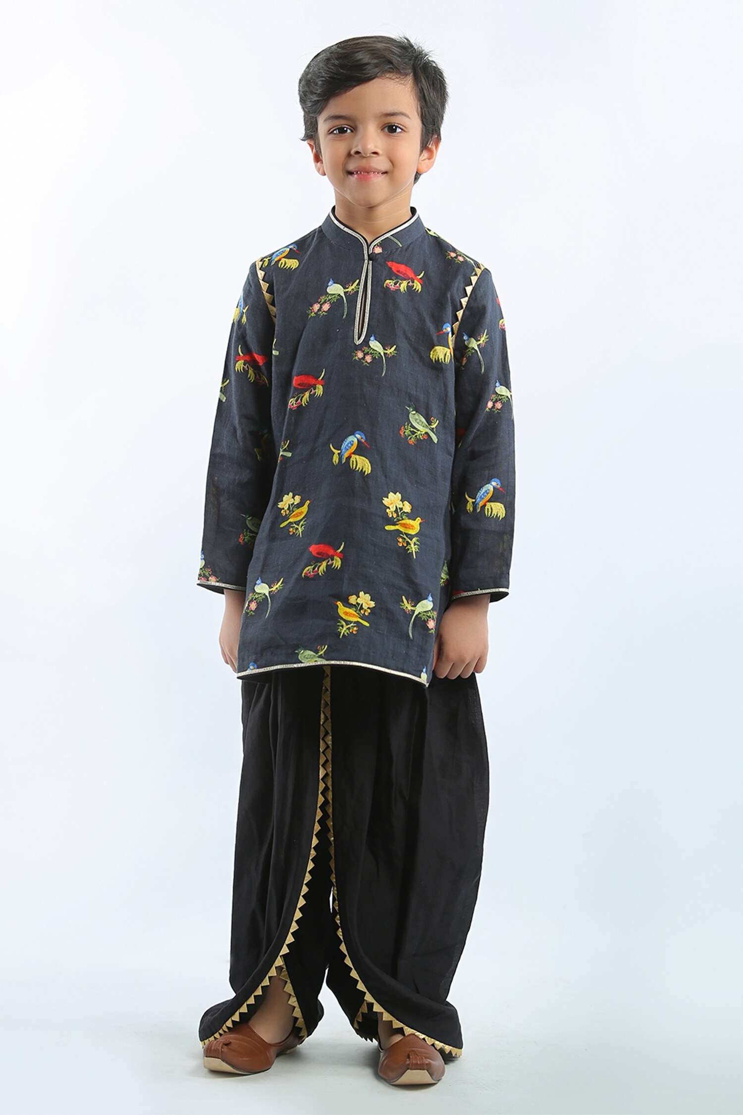 Rohit Bal Black Linen Bird Print Kurta Set For Boys