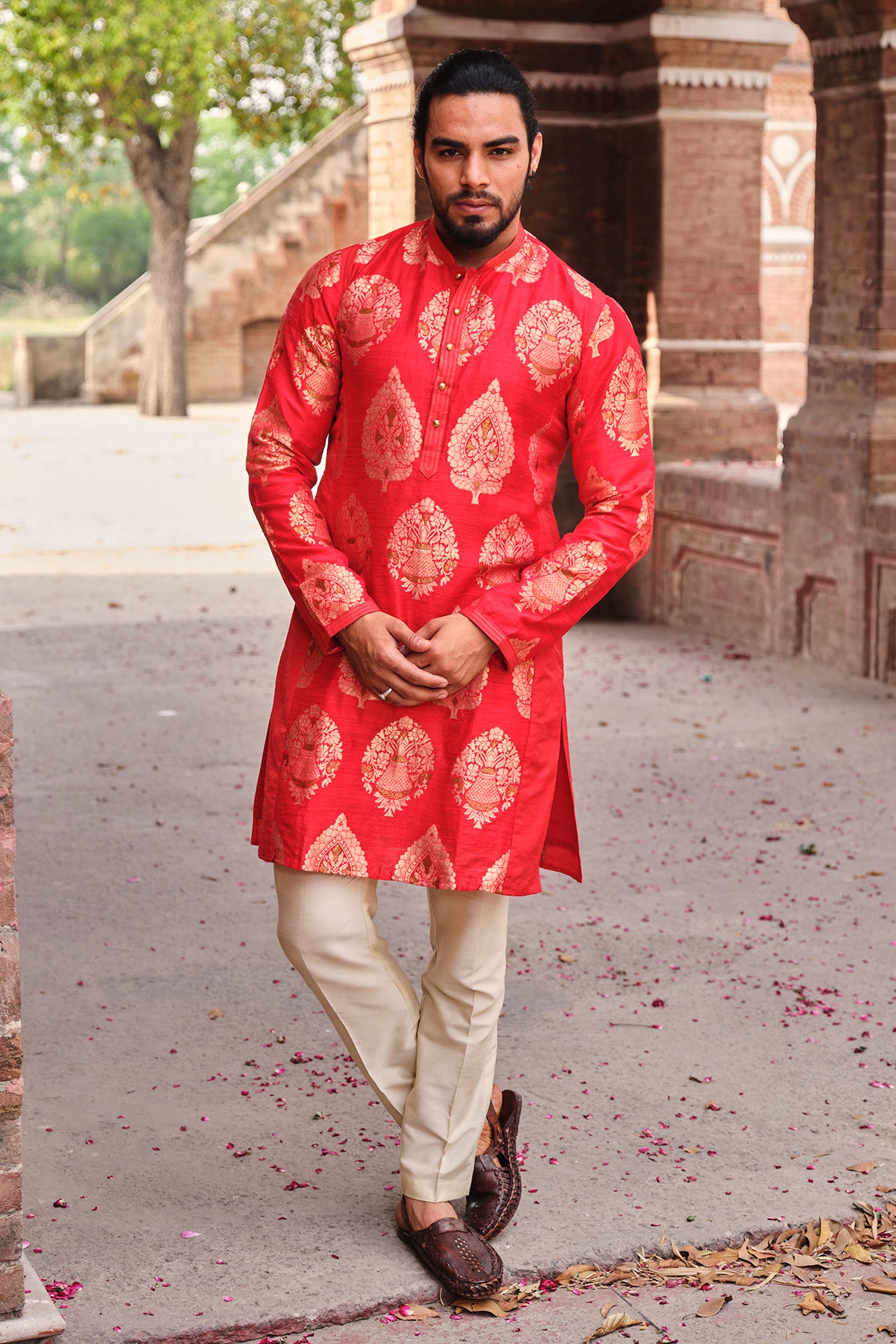 Nitesh Singh Chauhan Red Silk Brocade Kurta And Pant Set