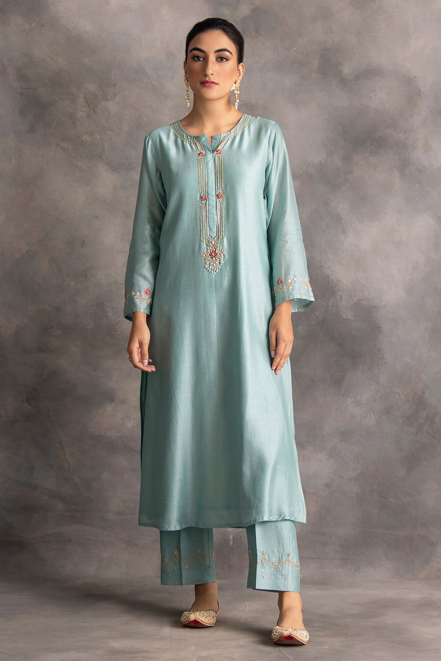 Anantaa by Roohi Blue Silk Chanderi Kurta