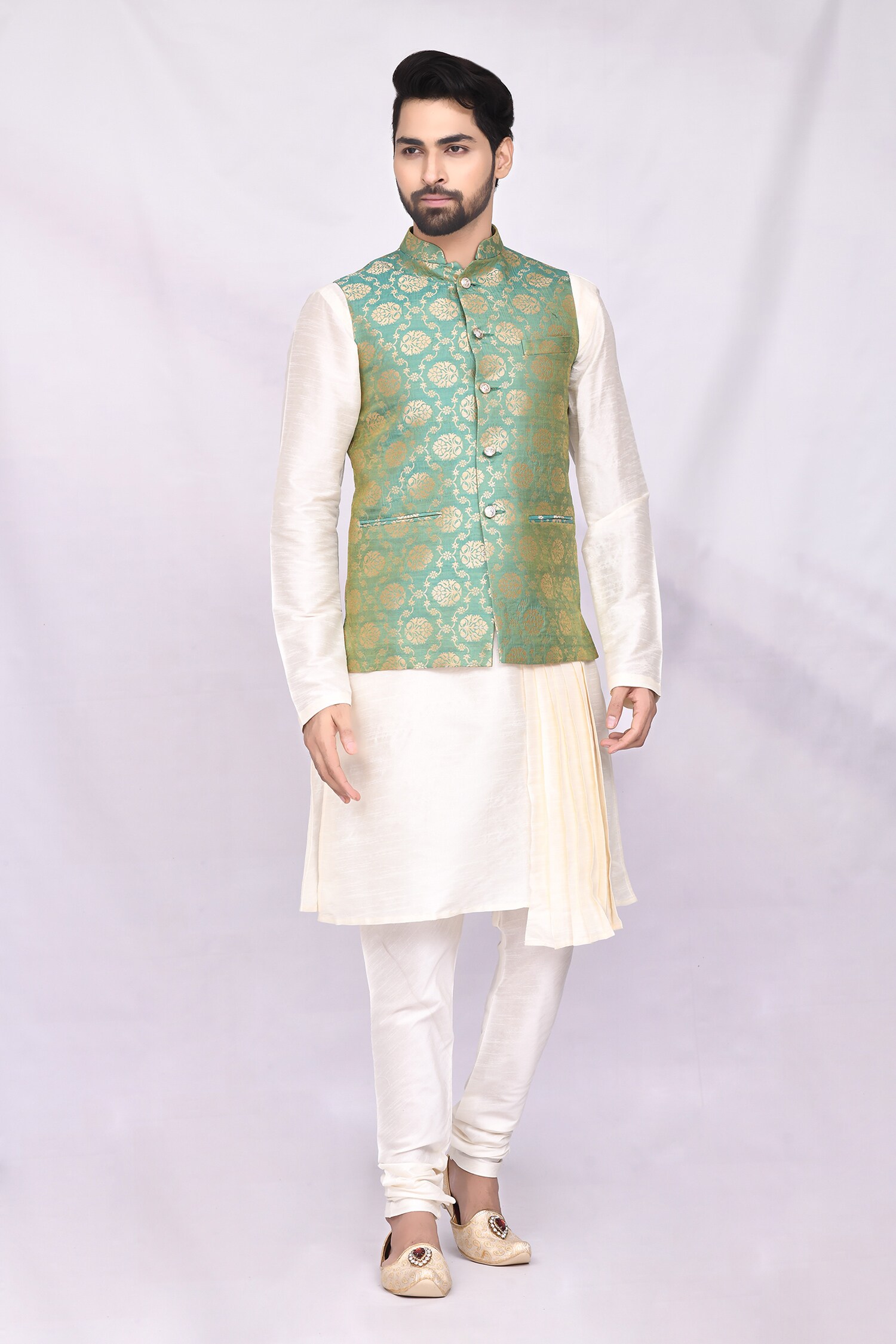 Arihant Rai Sinha Green Art Silk Floral Print Bundi And Kurta Set