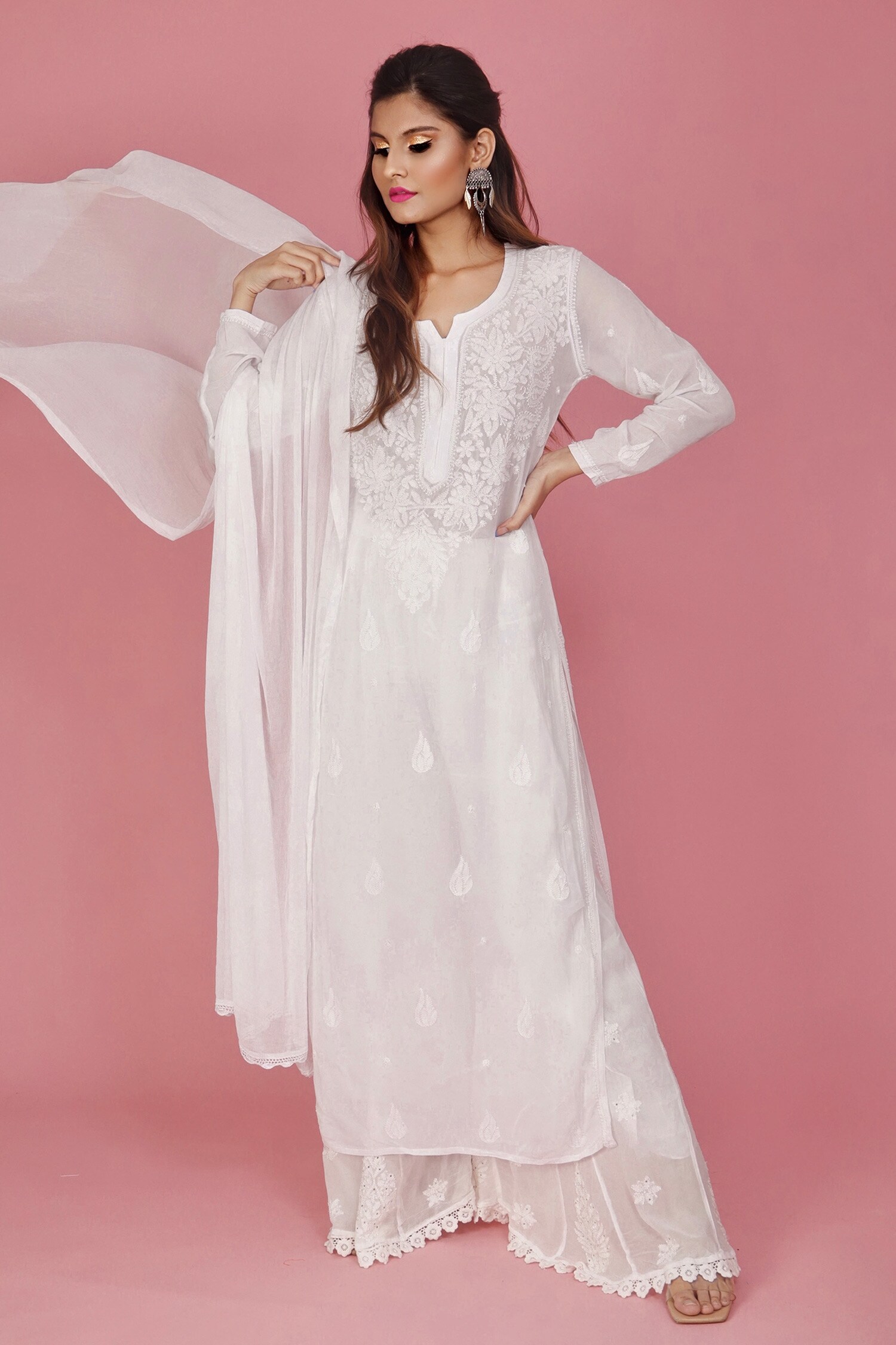 Buy Label Aishwaryrika White Chikankari Kurta Set Online