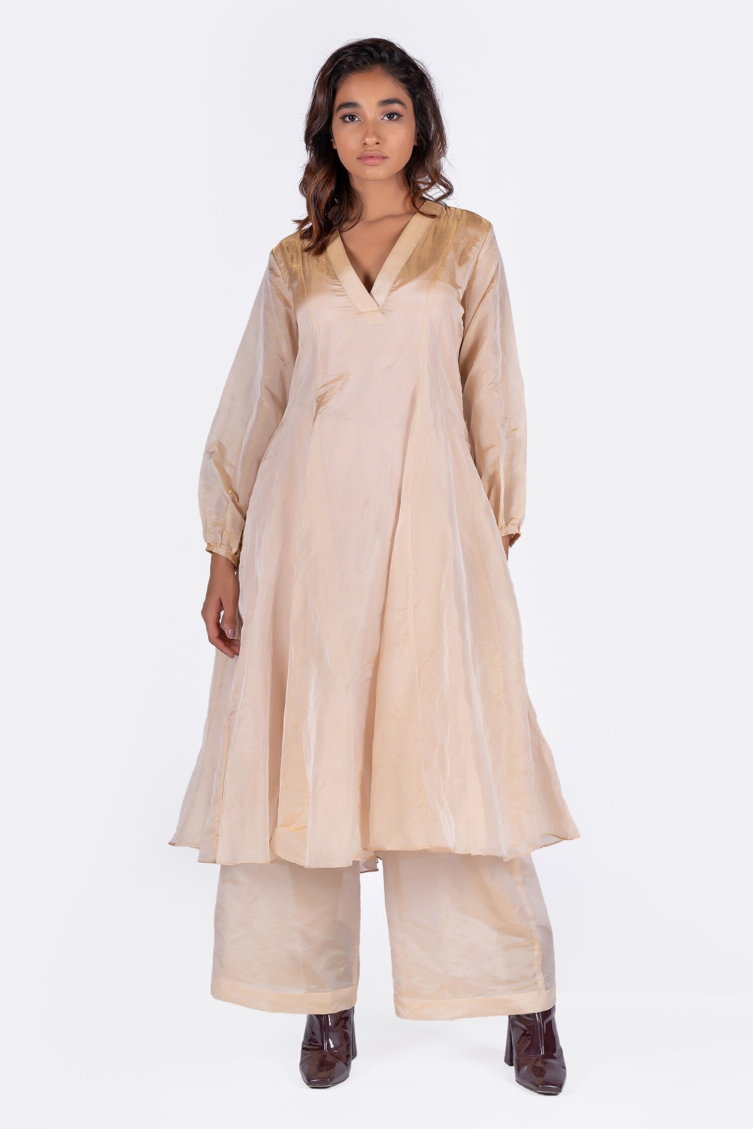 Mimamsaa White Tissue Silk Gauri Woven Kurta And Pant Set