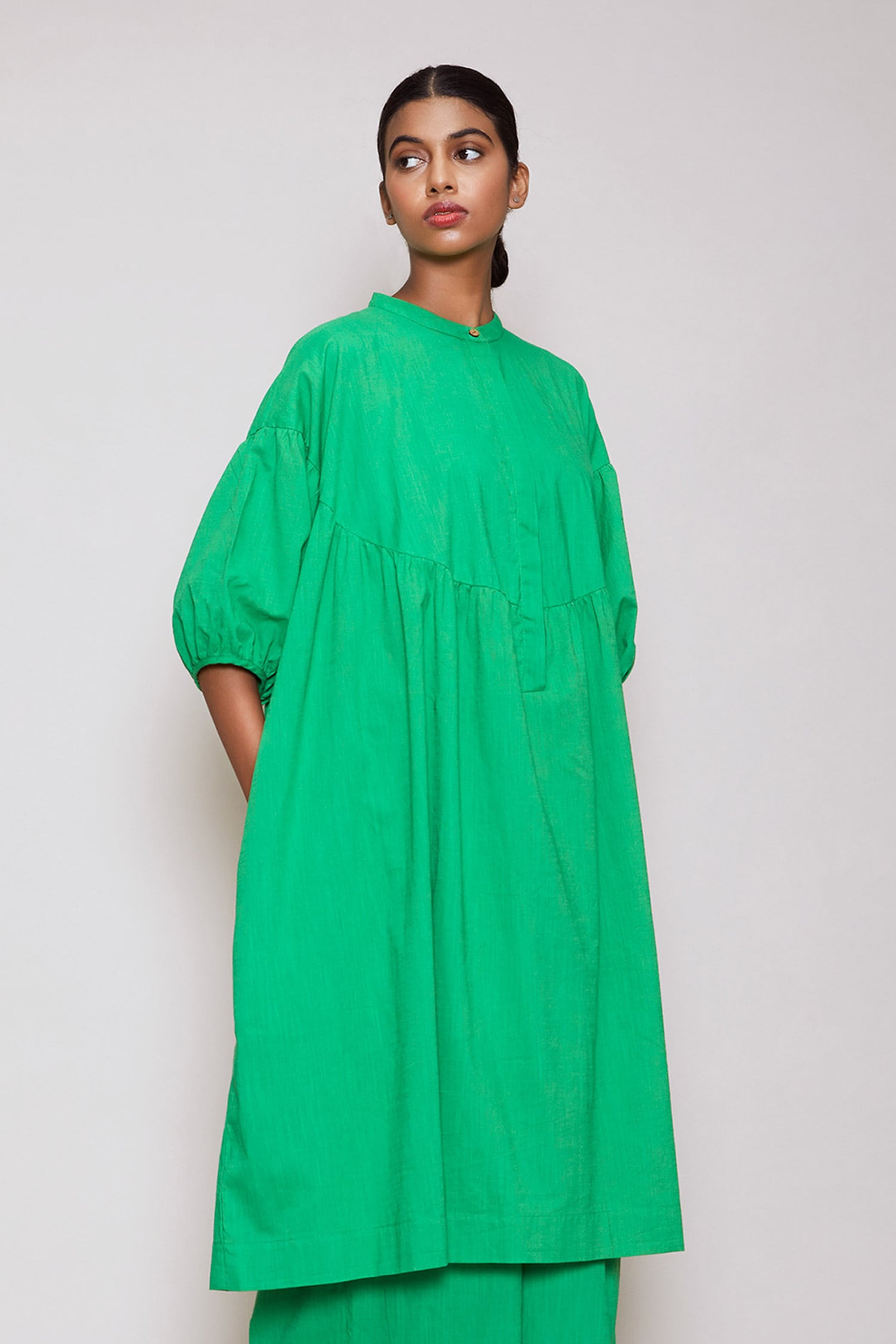 Buy Mati Green Oversized Cotton Tunic Online | Aza Fashions