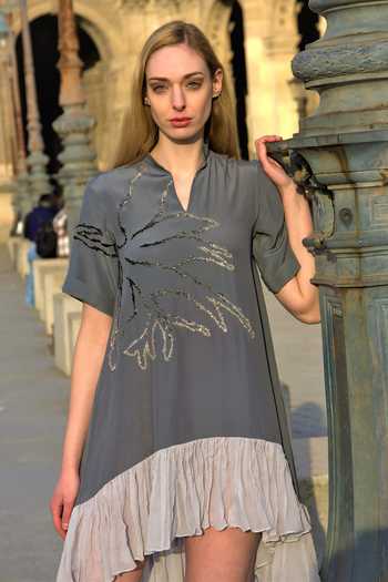 SEESA-Green tent-fitted dress with embroidery details