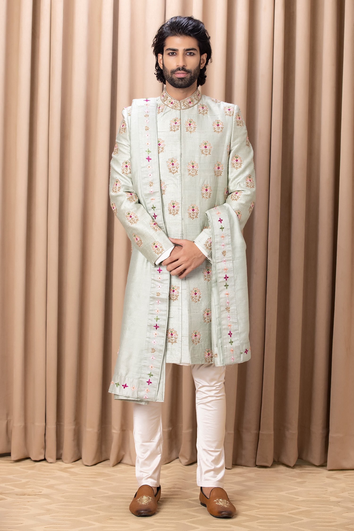 Buy Green Raw Silk Embroidery Zardozi Lahore Sherwani Set With Stole For  Men by Ankit V Kapoor Online at Aza Fashions.