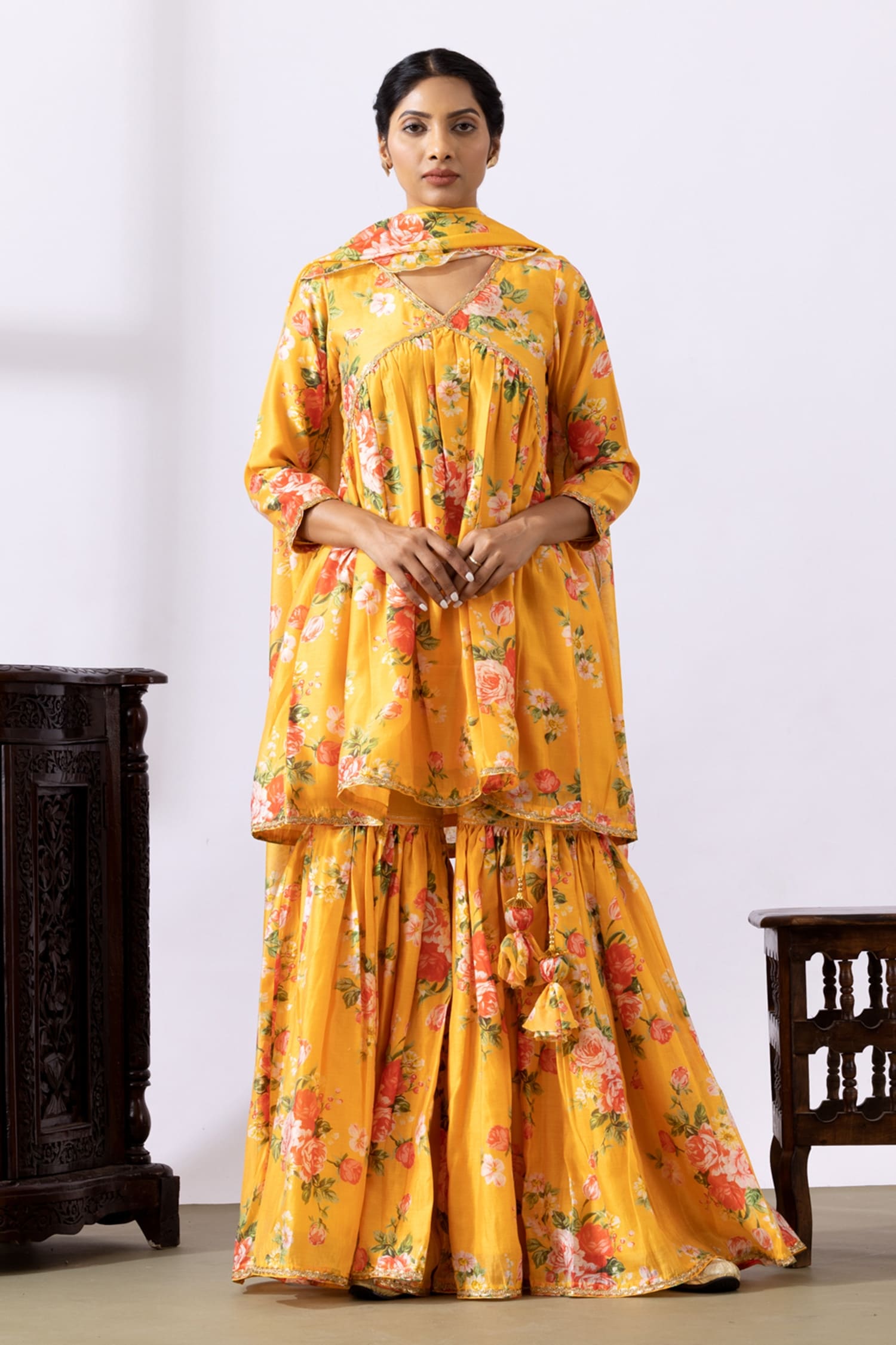 Buy Abbaran Yellow Chanderi Printed Gathered Kurta Gharara Set Online ...