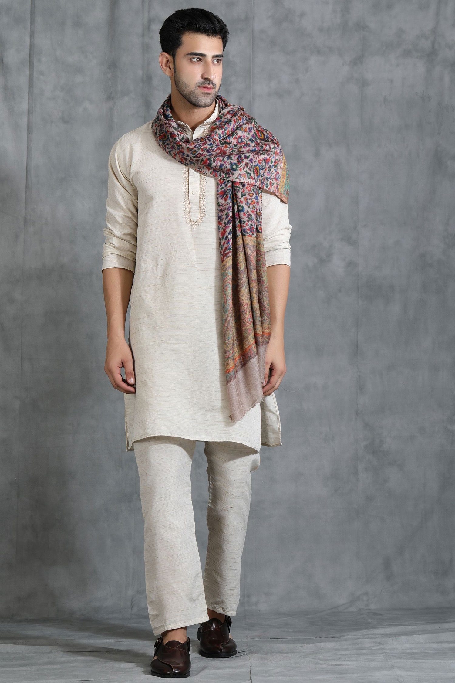 DUSALA Multi Color Kalamkari Handwoven Cashmere Wool Pattern Stole