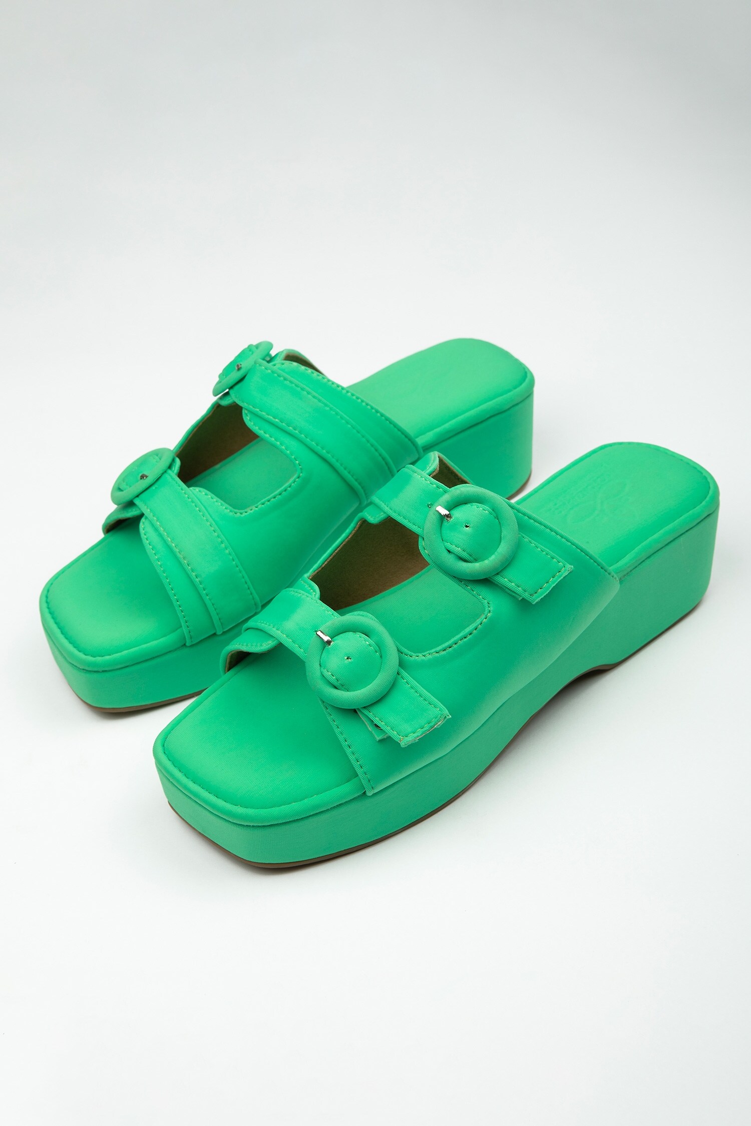 Schon Zapato Green Vegan Leather Buckle Strap Platform Heels