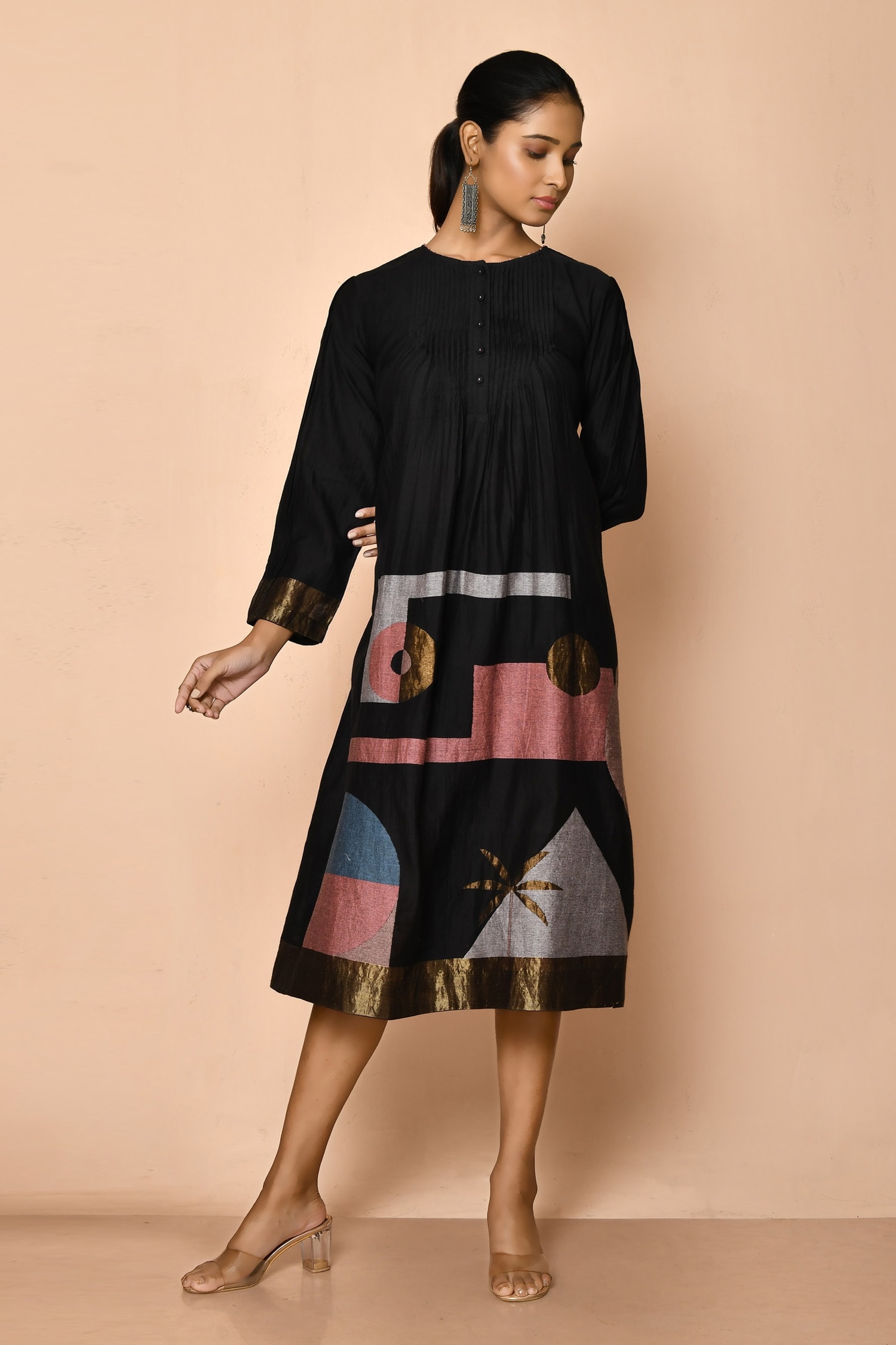 Buy Black Cotton Silk Woven Geometric Round Jamdani Placement Kurta For Women By Samyukta