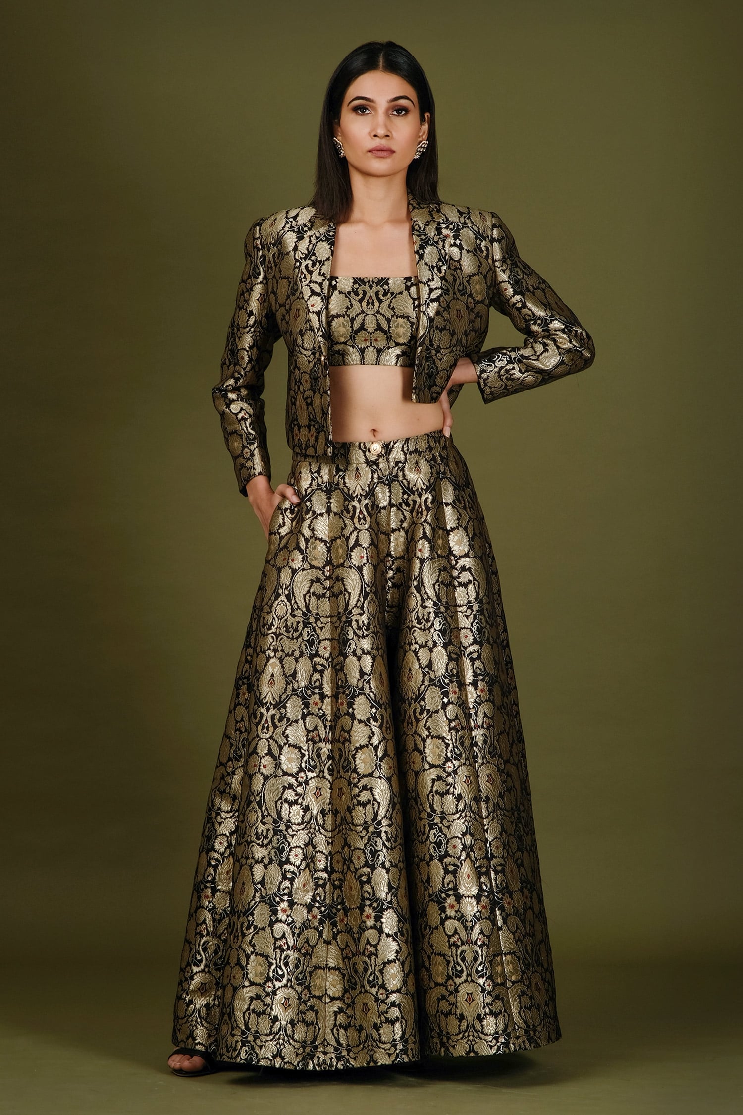 Black Velvet Suit with Bottom & Banarasi brocade Shiffon dupatta!! –  Royskart
