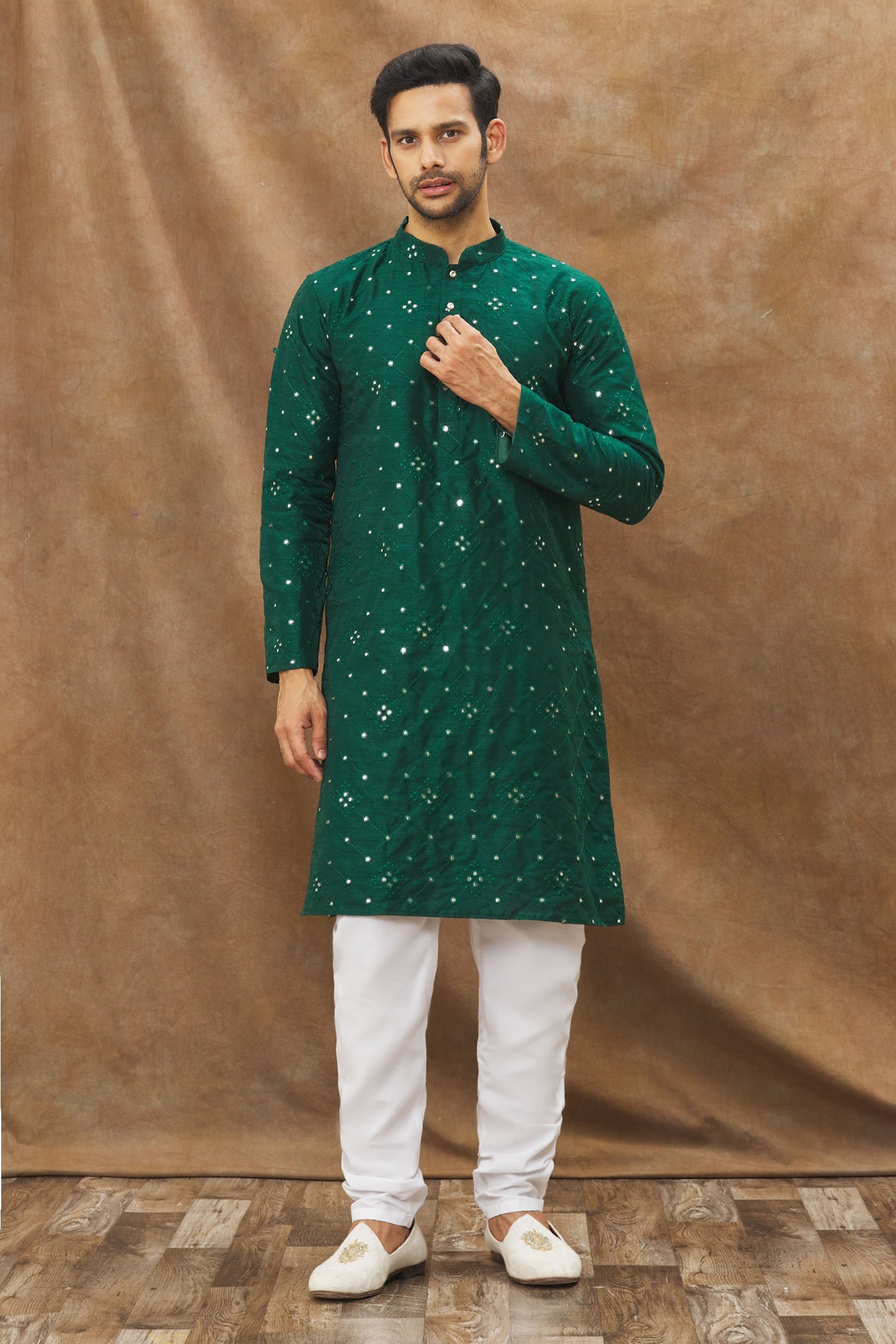 Arihant Rai Sinha Green Kurta: Cotton Art Silk Embroidered Mirror Straight And Churidar Set For Men