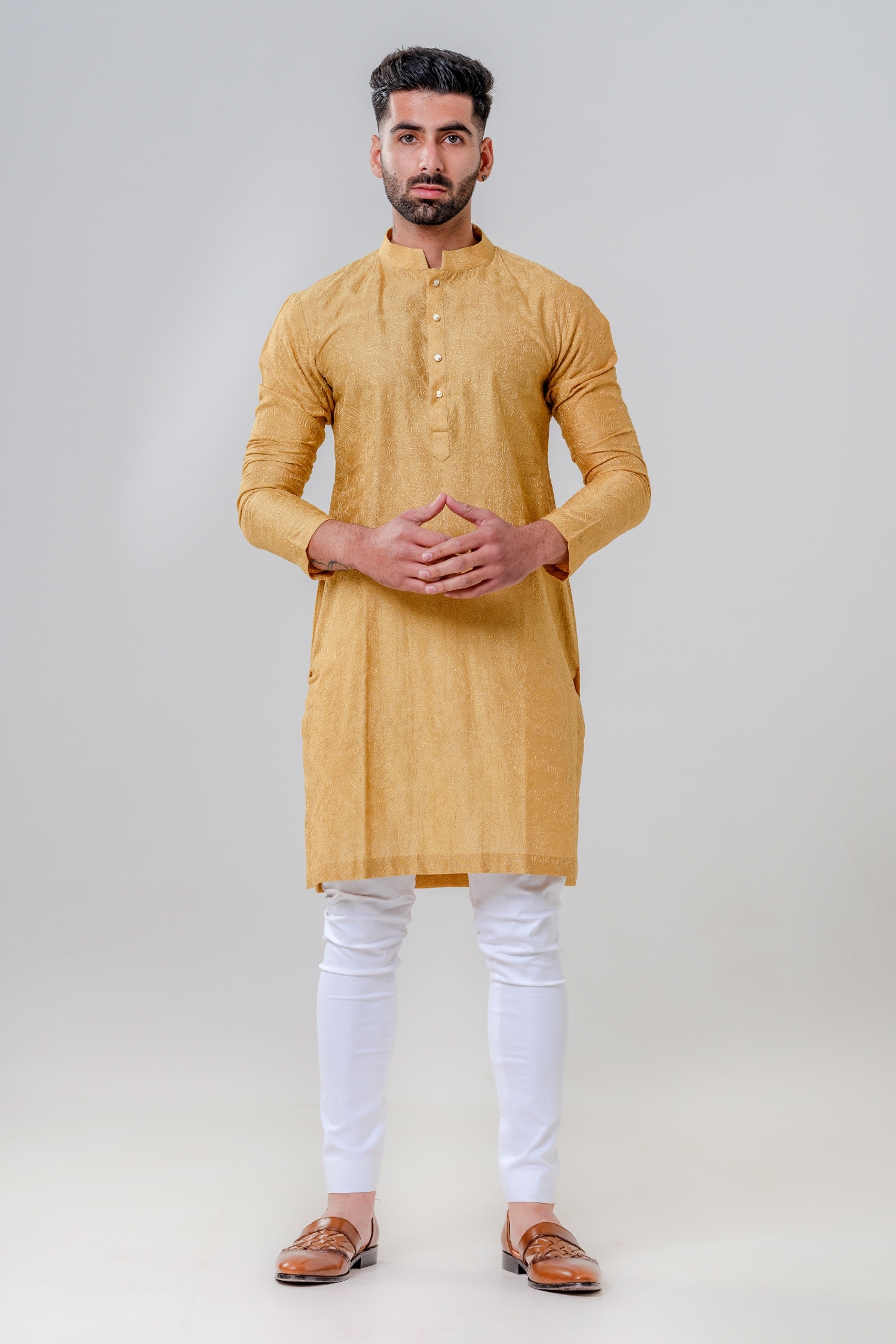 Buy Pink Kurta Raw Silk Embroidered Thread Floral With Bell Bottom Pant For  Men by Amrit Dawani Online at Aza Fashions.