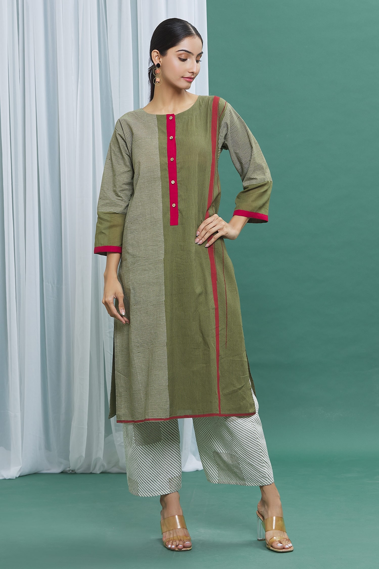 Buy White Silkmul Embroidered Round Inaya Kurta Palazzo Set For Women by  Payal Singhal Online at Aza Fashions.