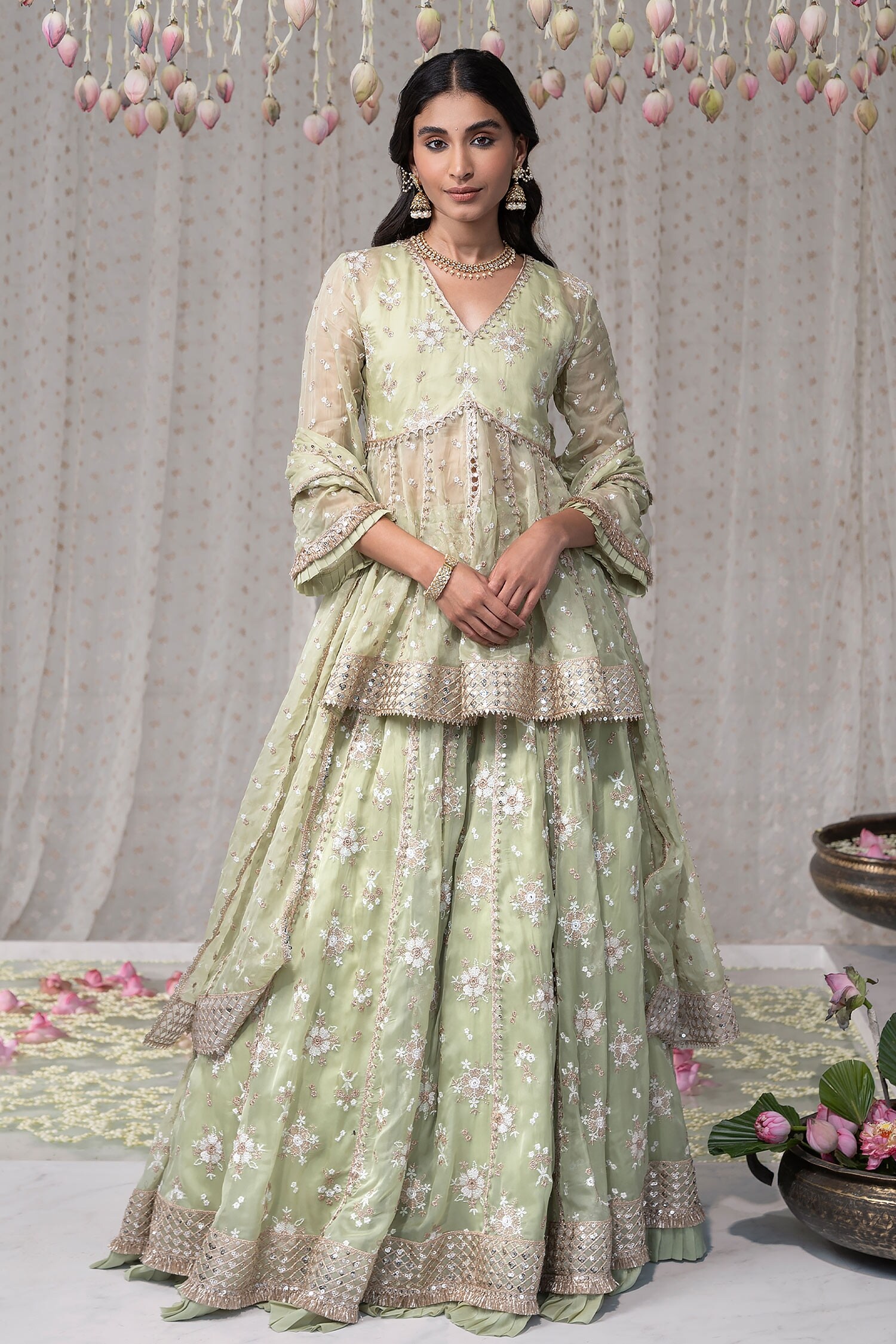 Buy Mulmul Green Pure Mulmul Rajnigandha Floral Embroidered Short