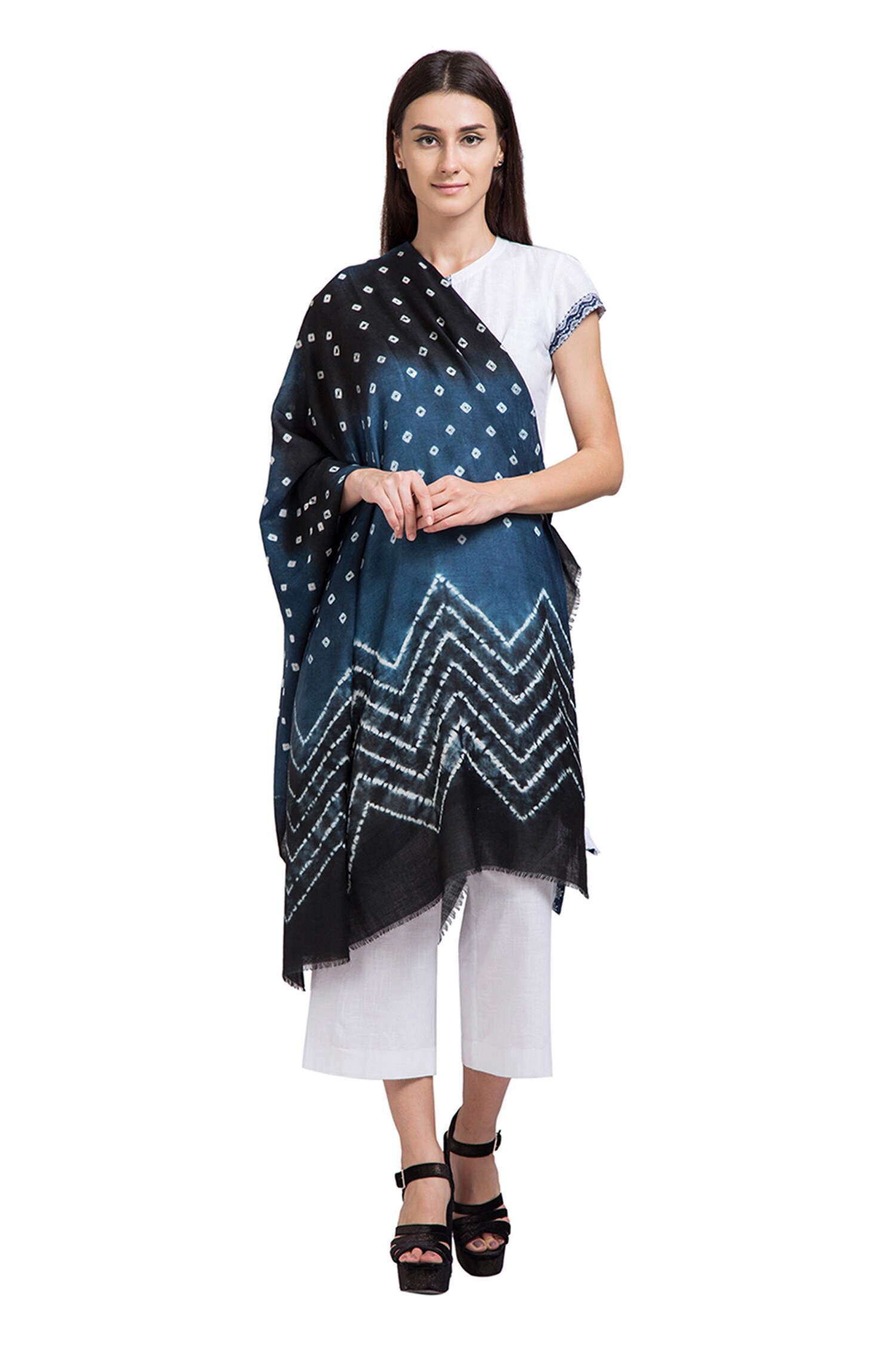 bandhani shawl