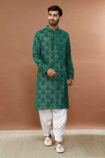 Aham Vayam's Gulistaan Embroidered Kurta Set- Rent main image 0