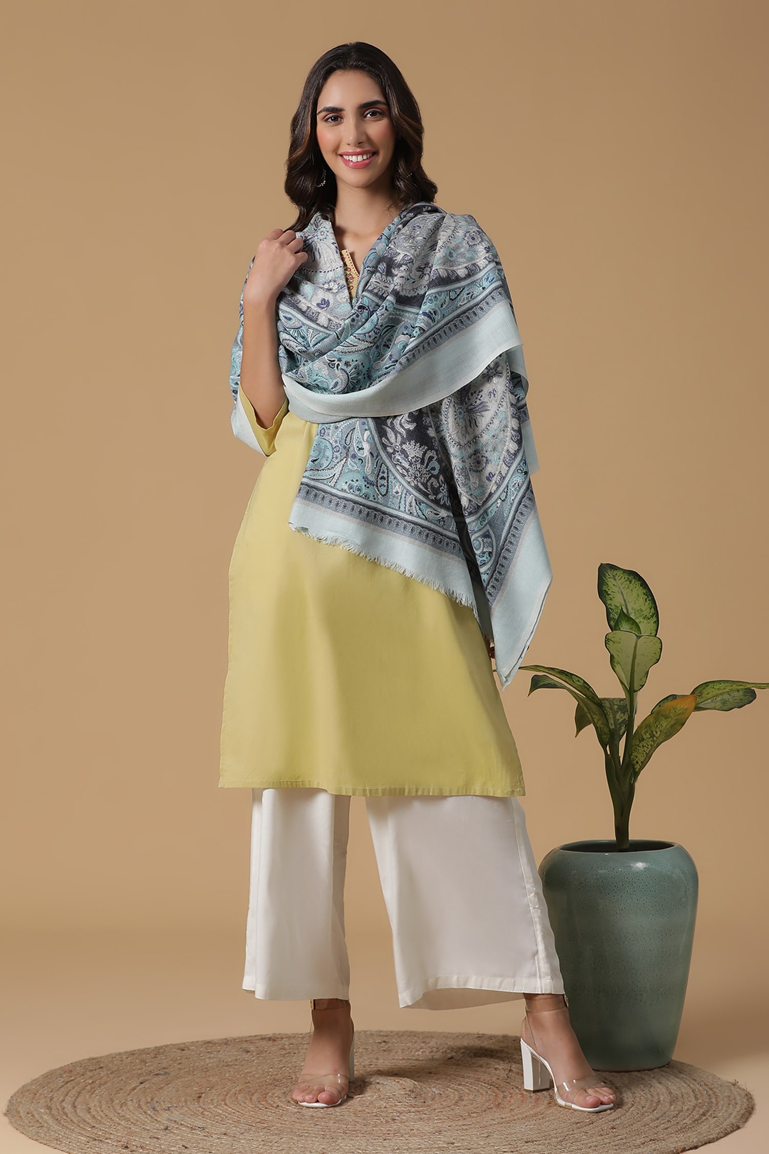 shingora shawl price