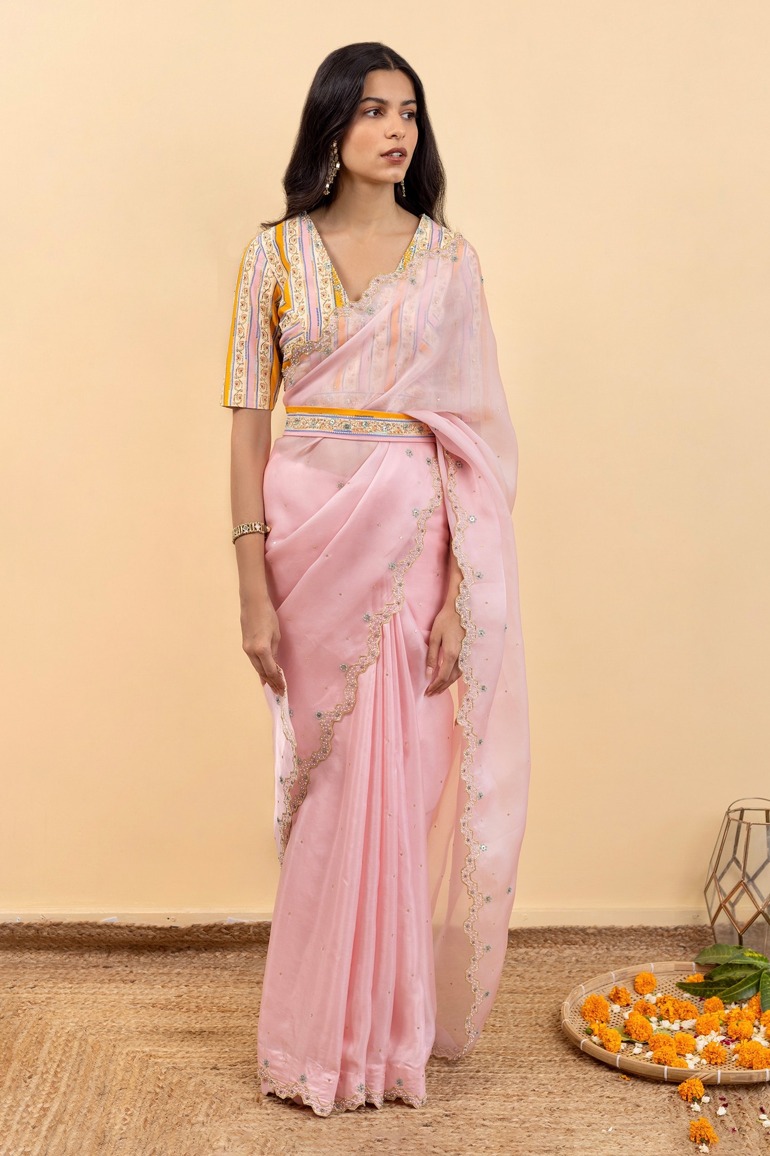 Off white viscose georgette saree with resham work – Aparnaa Sarees