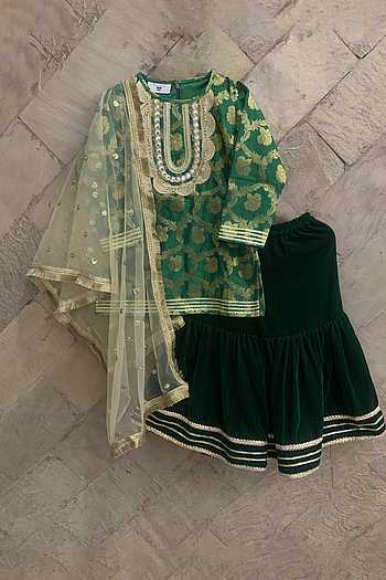 Girls' White Floral Printed Rayon Sleeveless Straight Kurta with Sharara and Dupatta Set