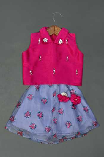 Buy Maaikid Fuchsia Embroidered Lehenga Set With Sling Bag For Girls ...