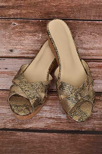 Buy Gold Scales Pattern Wedges by Samyukta Singhania Online at Aza ...