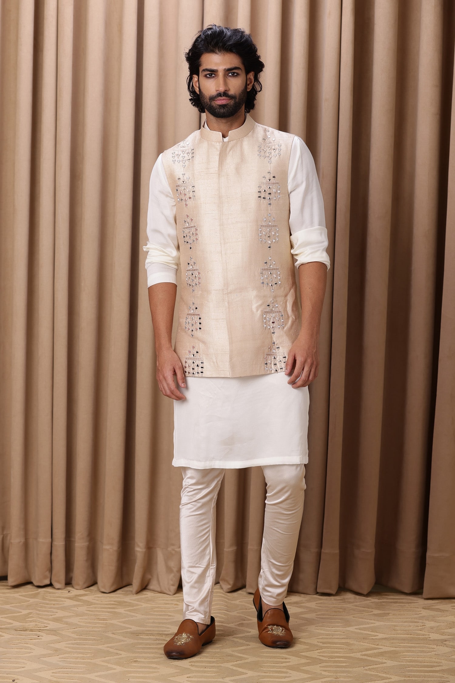 Buy the Latest Style Faux Mirror Work White Men Sherwani MSTV02074