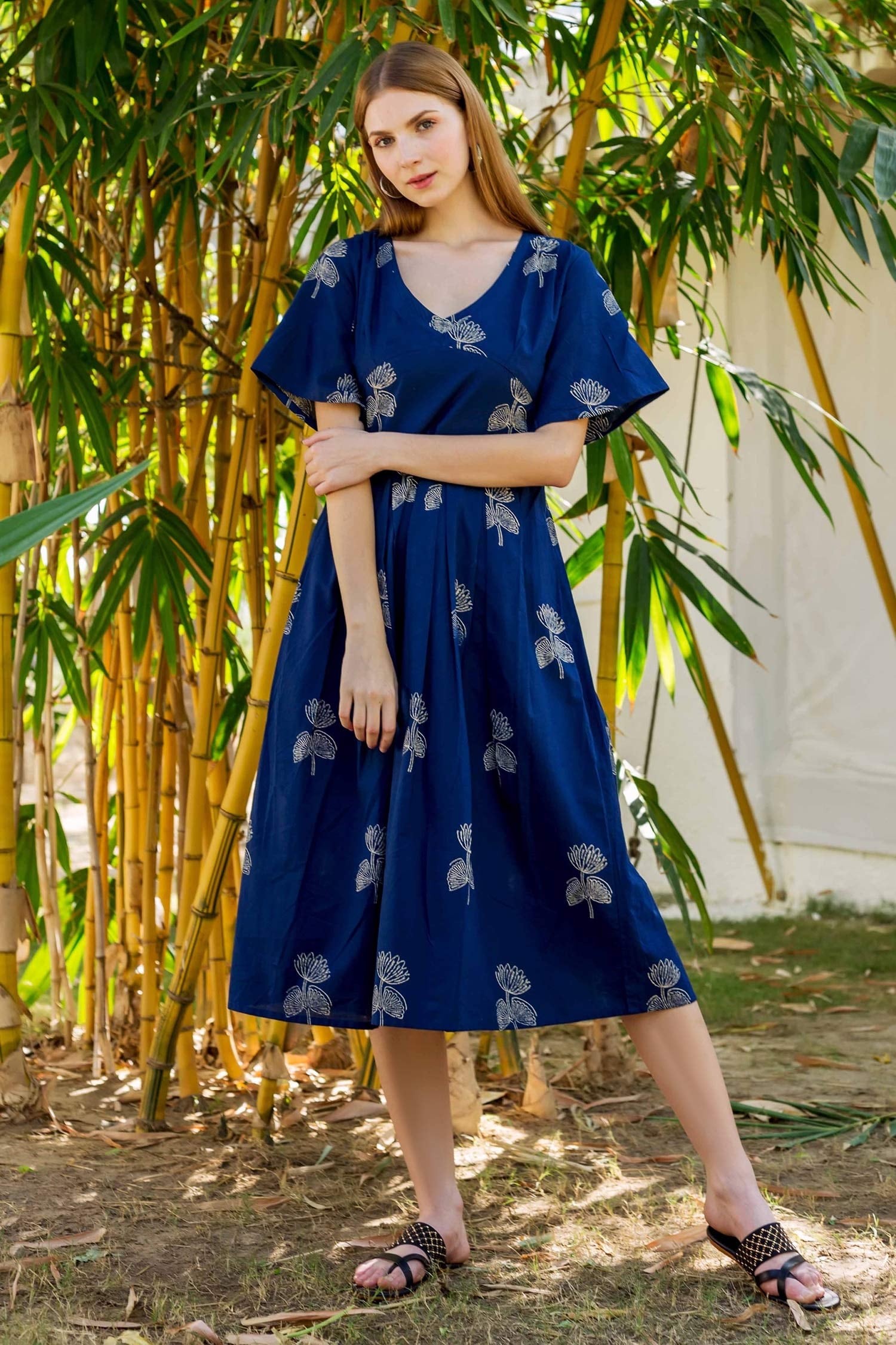 Missprint Blue Cotton Printed Floral V Neck Dress For Women