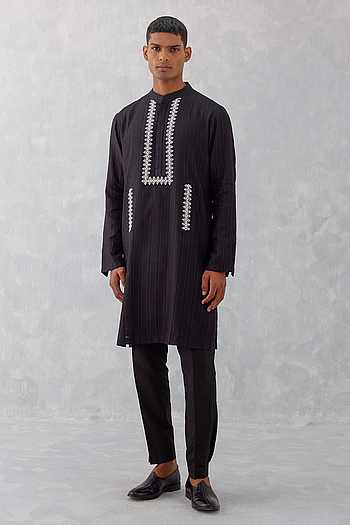 Embroidered Placket Buy Devnaagri Black Woven Chanderi Embroidered Placket Kurta With Pant ...