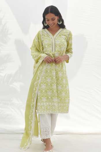 MULMUL SARAI EMBROIDERED STRAIGHT KURTA-PANT & DUPATTA SET main image 1